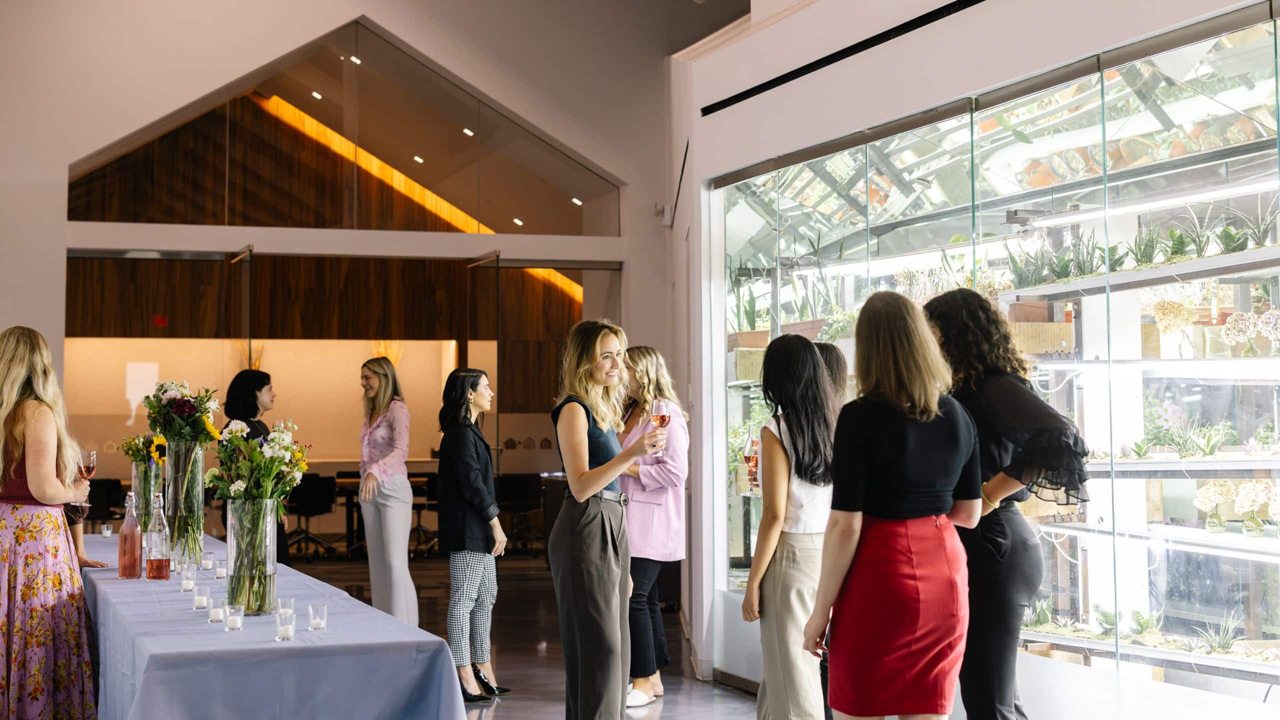 5 of 5 Hyatt Union Square New York Event Guests Chatting