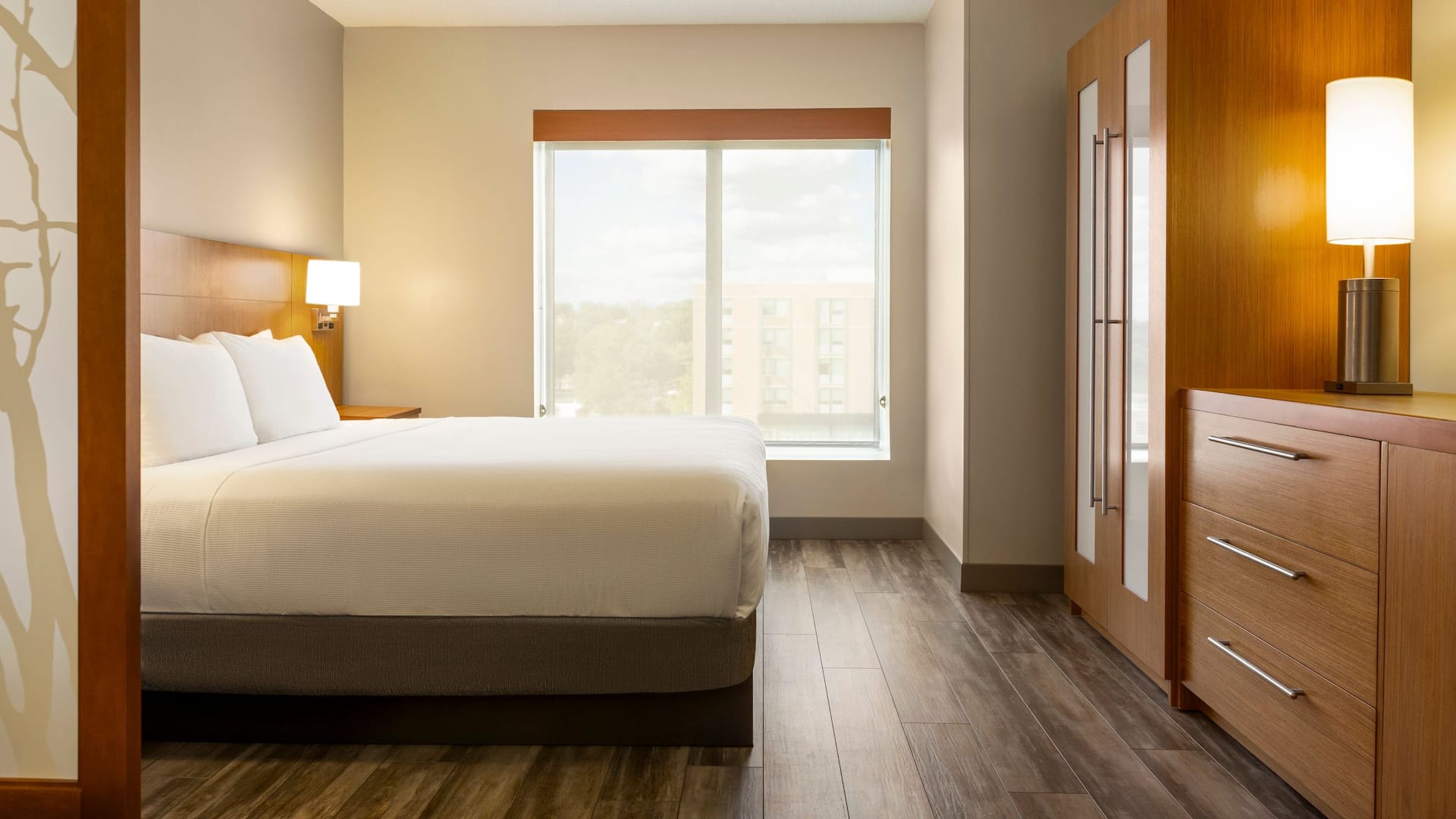 Hyatt Place Columbia/Downtown/The Vista King Bed Standard Bed
