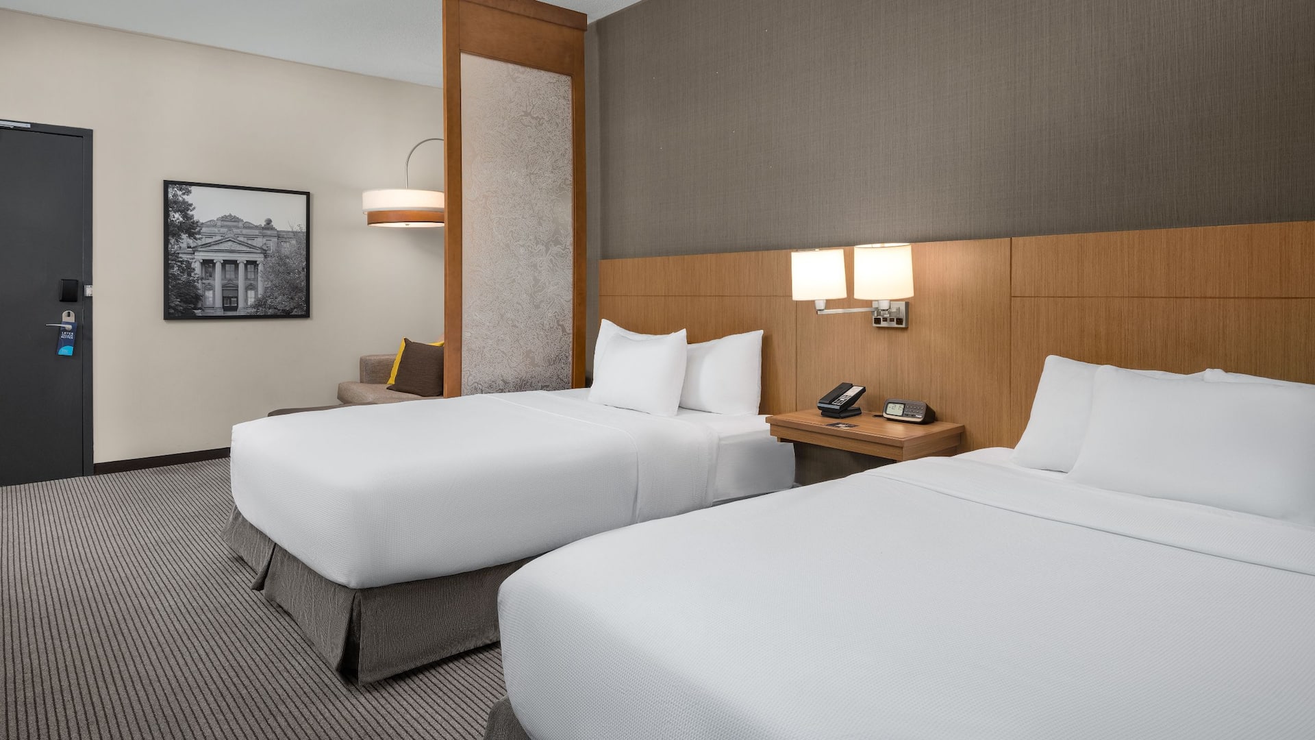 Hyatt Place Iowa City Downtown Two Queen Bed Night Stand