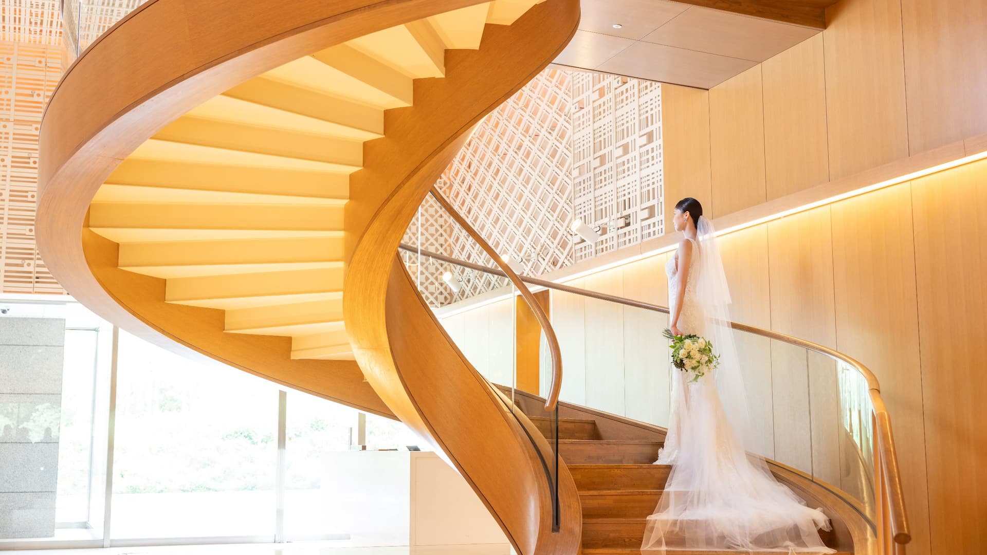 Hyatt Regency Kyoto Wedding Bride On The Stairs