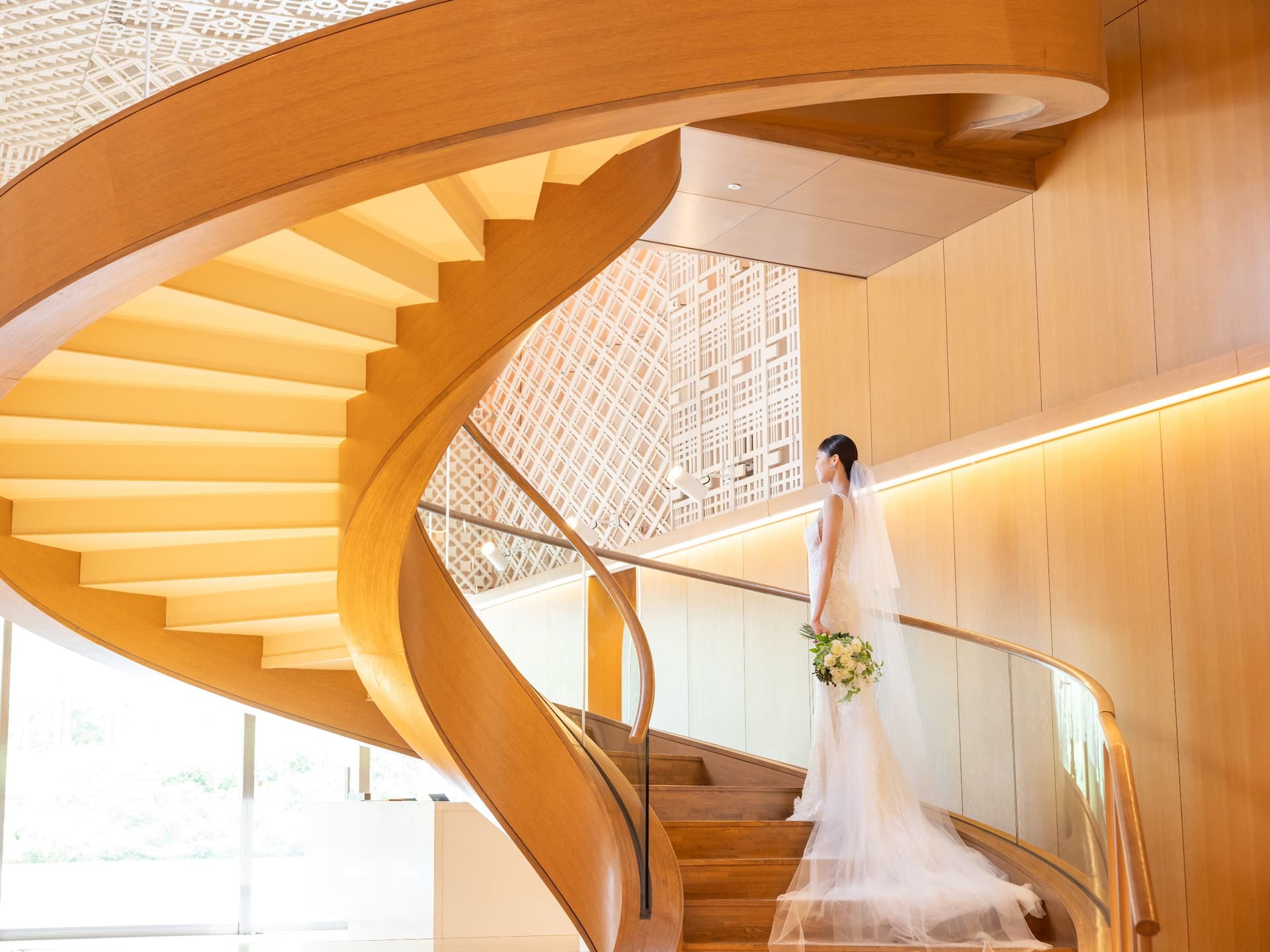 Hyatt Regency Kyoto Wedding Bride On The Stairs