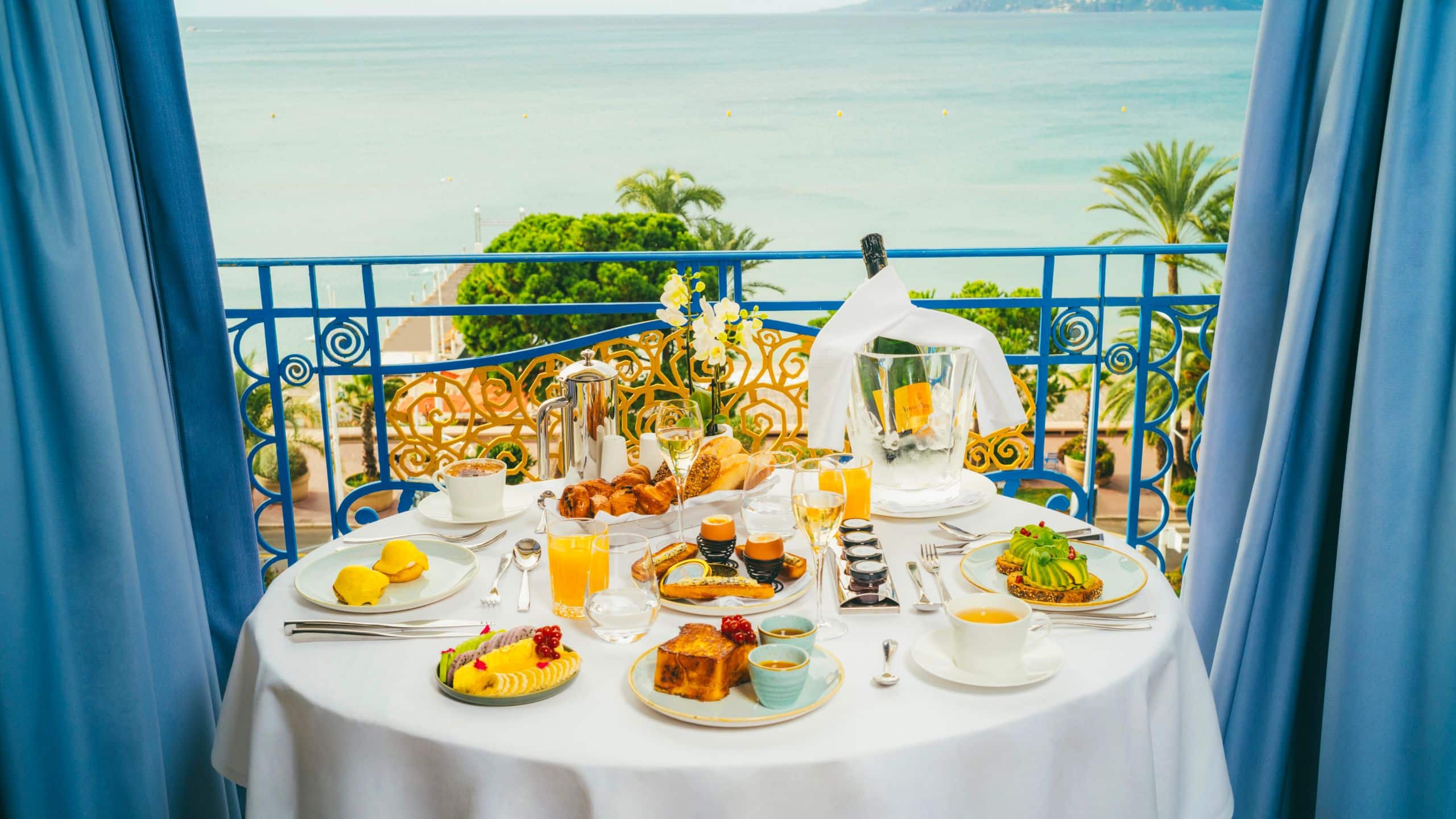 Hôtel Martinez Breakfast Room Sea View Curtain