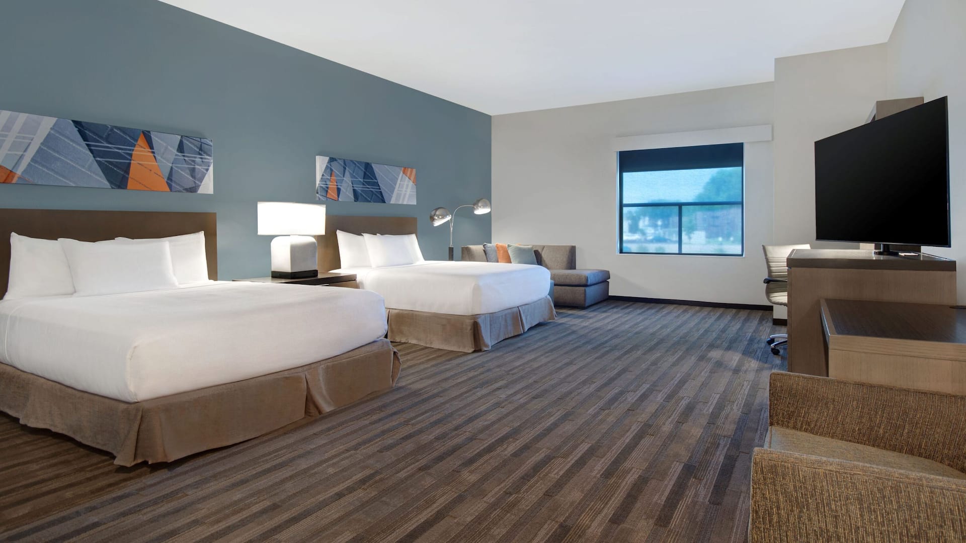 Hyatt House Mall of America / MSP Airport Den Guestroom Two Queen Beds