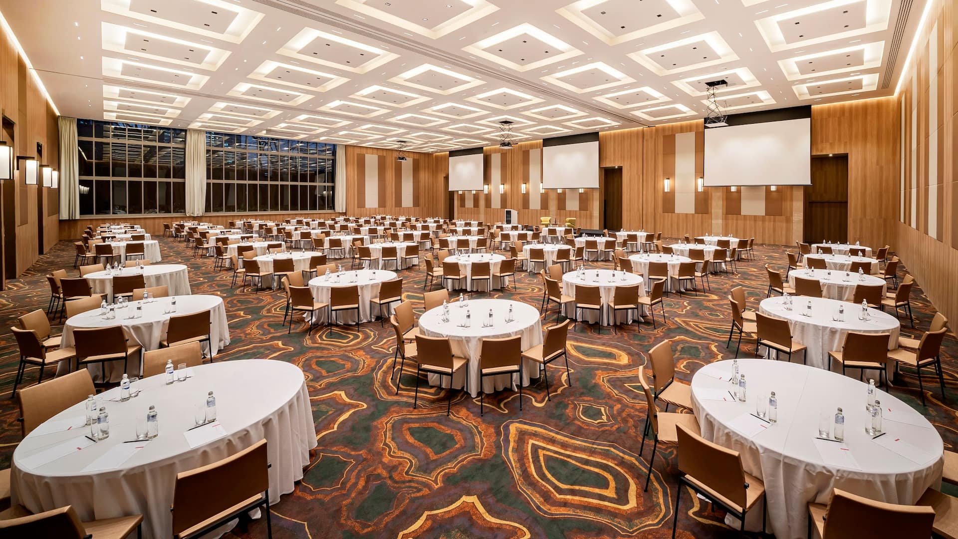2 of 6 Grand Hyatt São Paulo Grand Ballroom Half Moon