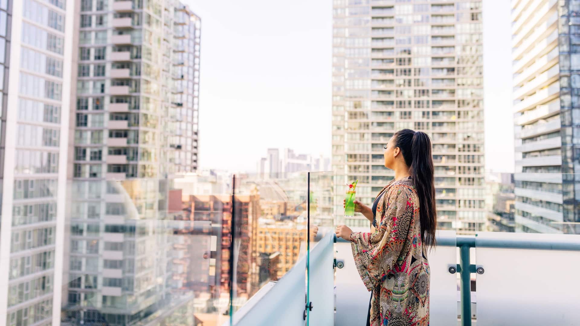 Hyatt Regency Toronto Rooftop Guest