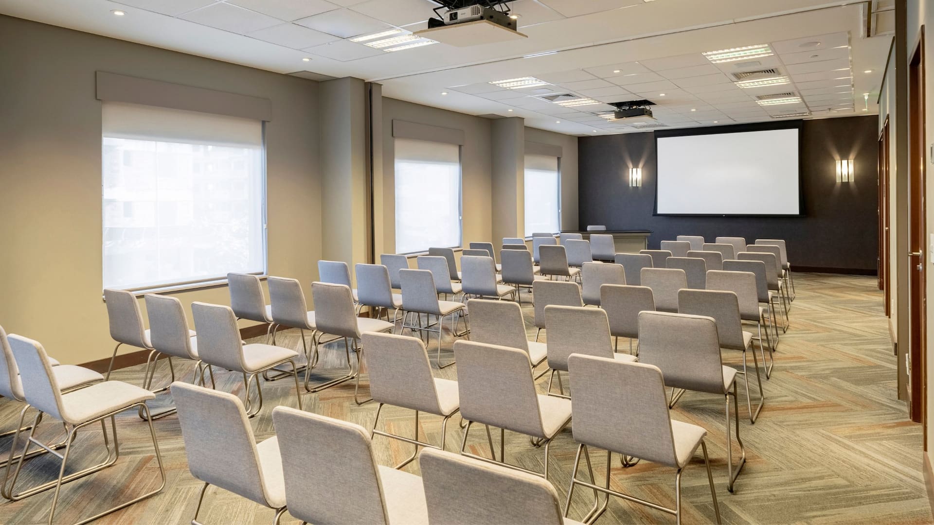 Hyatt Place Sao Jose do Rio Preto Event Theater Set Up