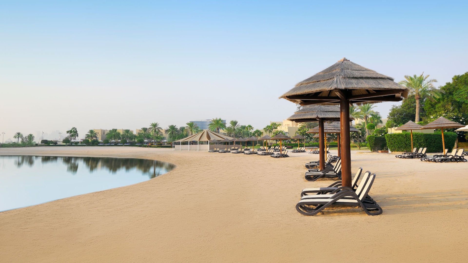 Grand Hyatt Doha Hotel & Villas Beach Front