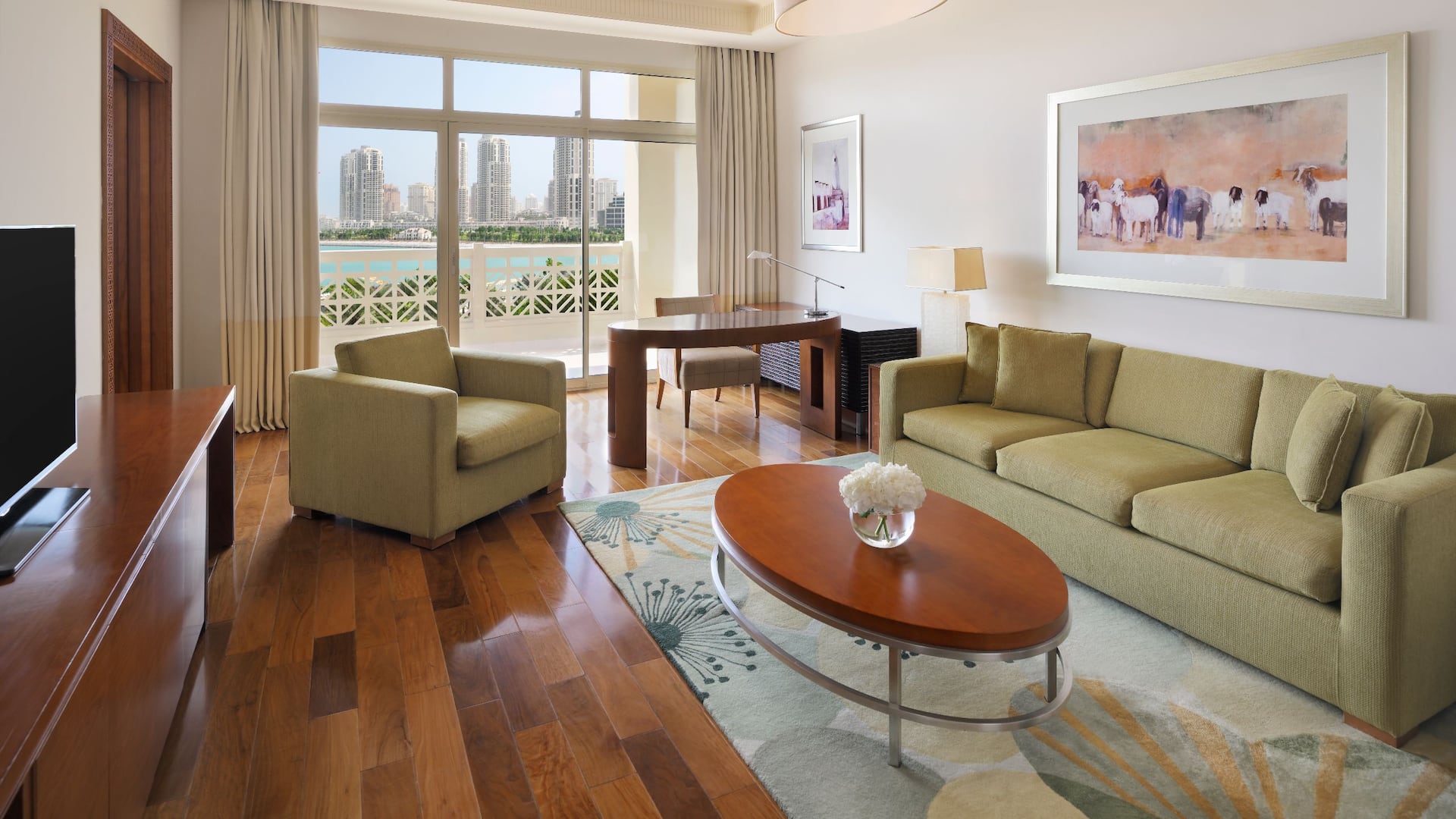 第 8，共 8 Grand Hyatt Doha Hotel & Villas Grand Executive Suite Living Room