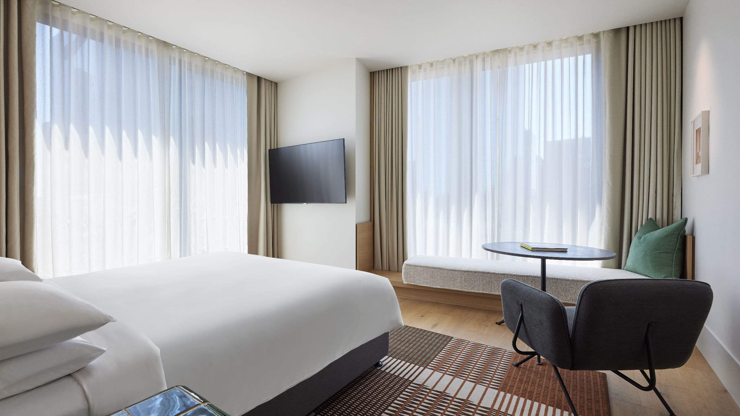 1/3 Hyatt Centric Melbourne Deluxe King Guestroom