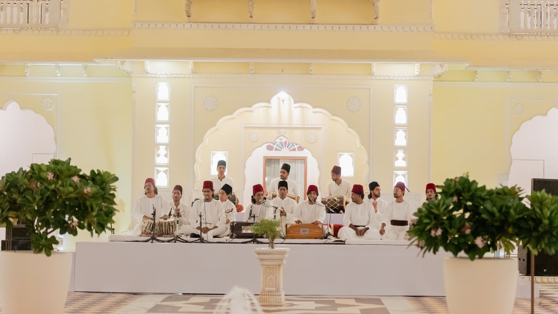 Hyatt Regency Jaipur Mansarovar Soulful Dining Band