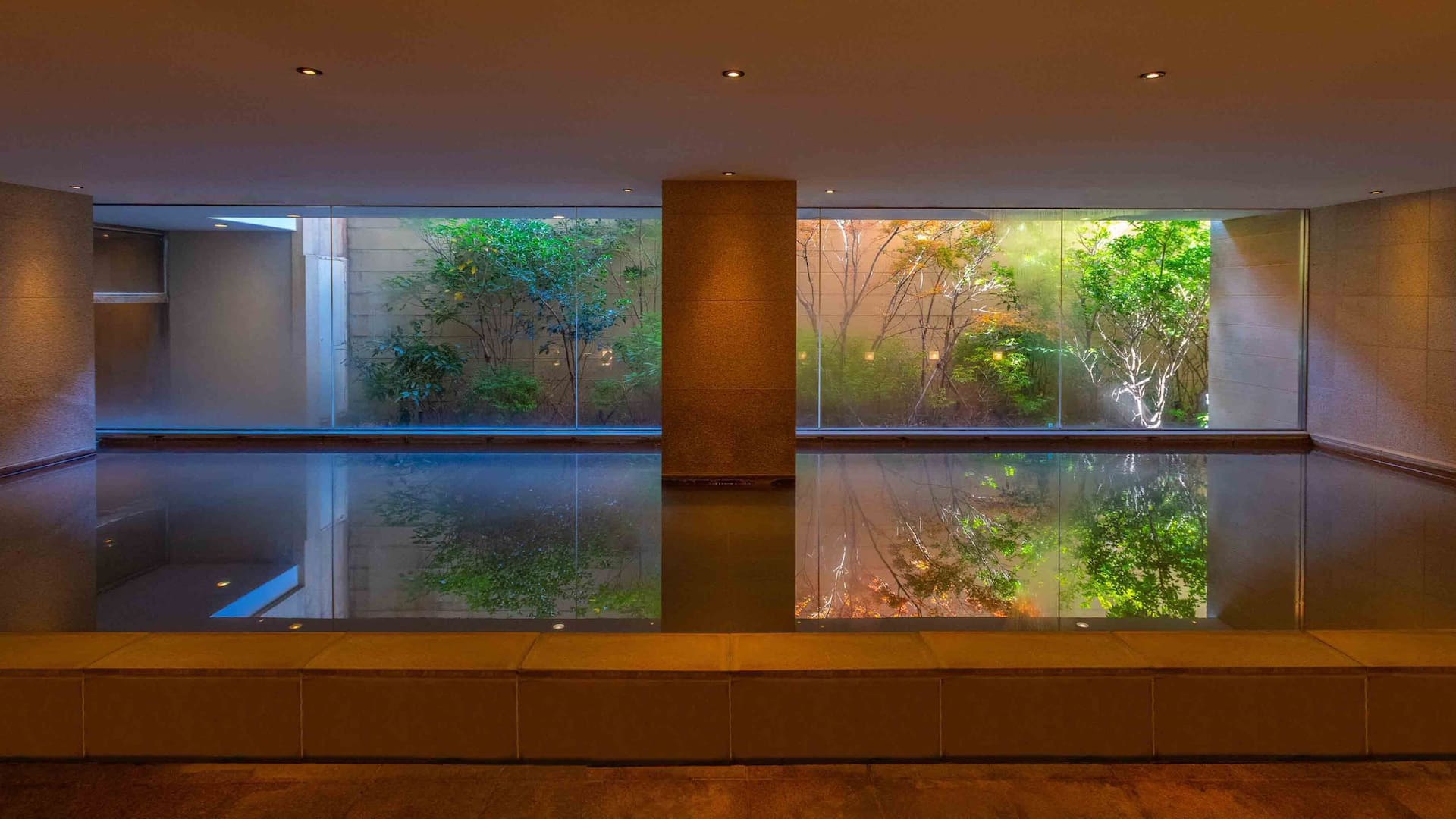 Hyatt Regency Hakone Resort and Spa Spa Onsen Front