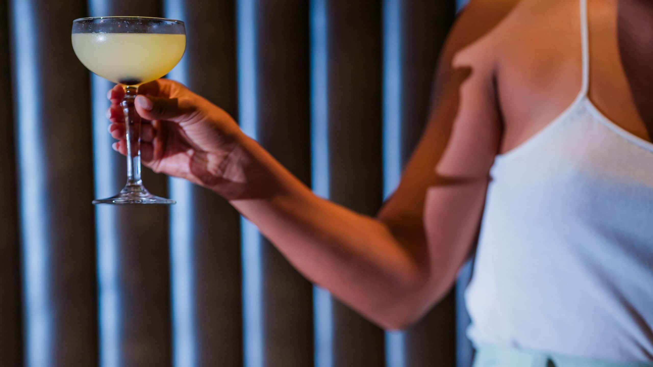 Kissel Uptown Oakland Drink Woman Bar