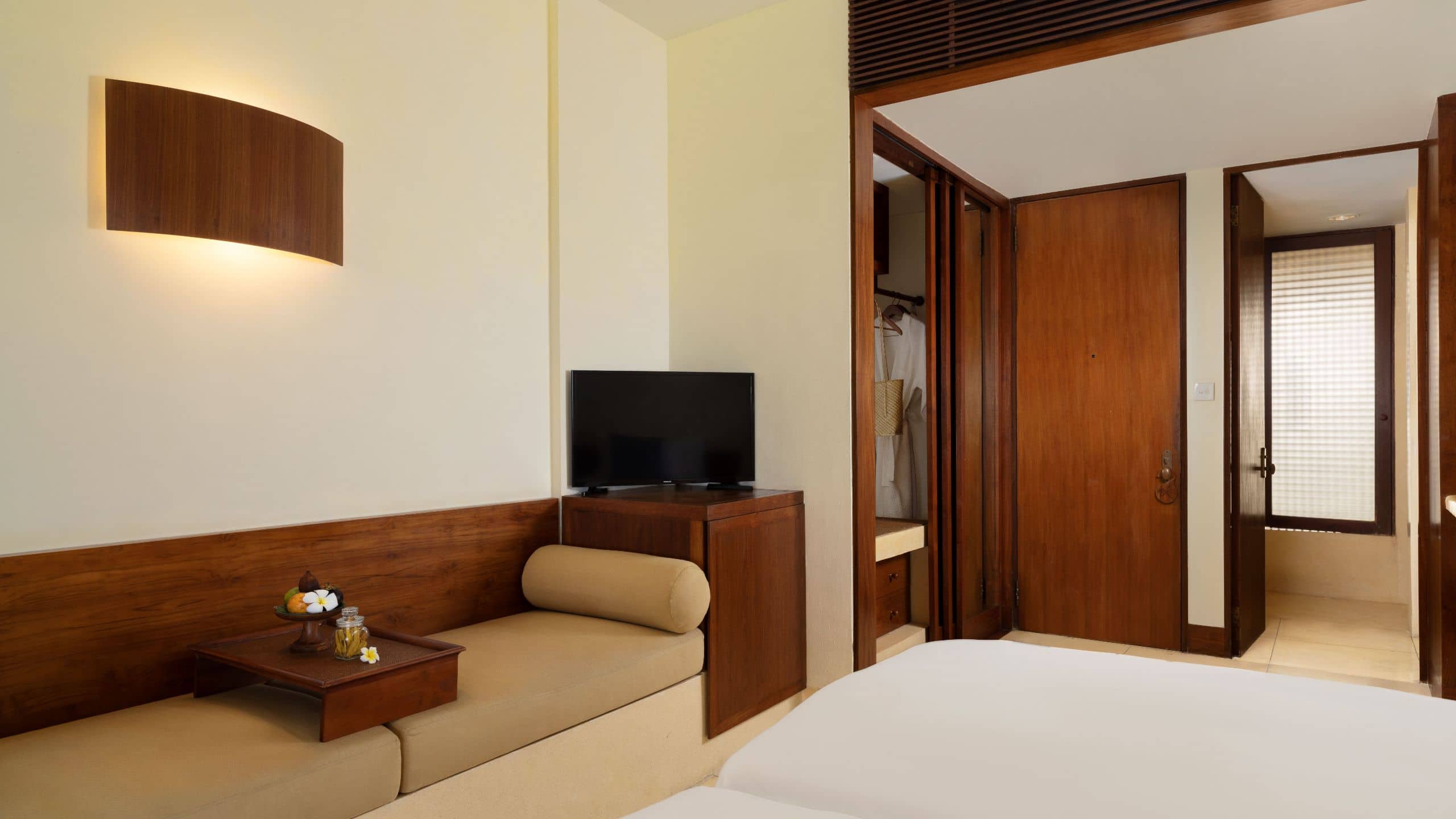 2 of 4 Alila Manggis Deluxe Room Shoot Bedside