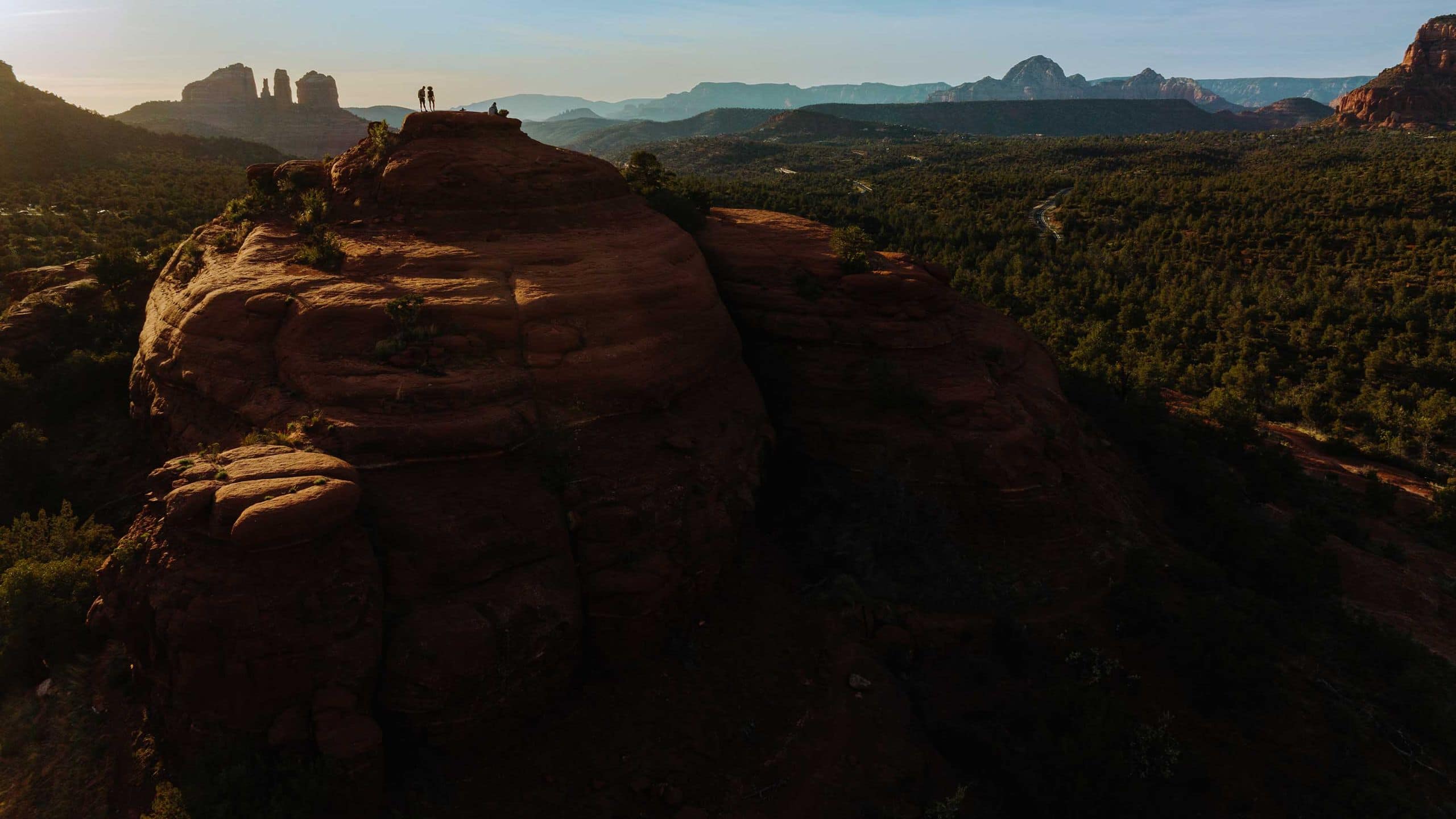 Hyatt Vacation Club at Piñon Pointe Couple Hightop Landscape