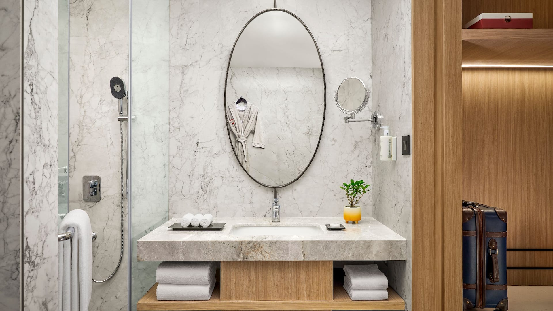 2 of 2 Hyatt Centric Ballygunge Kolkata Centric Suite Bathroom