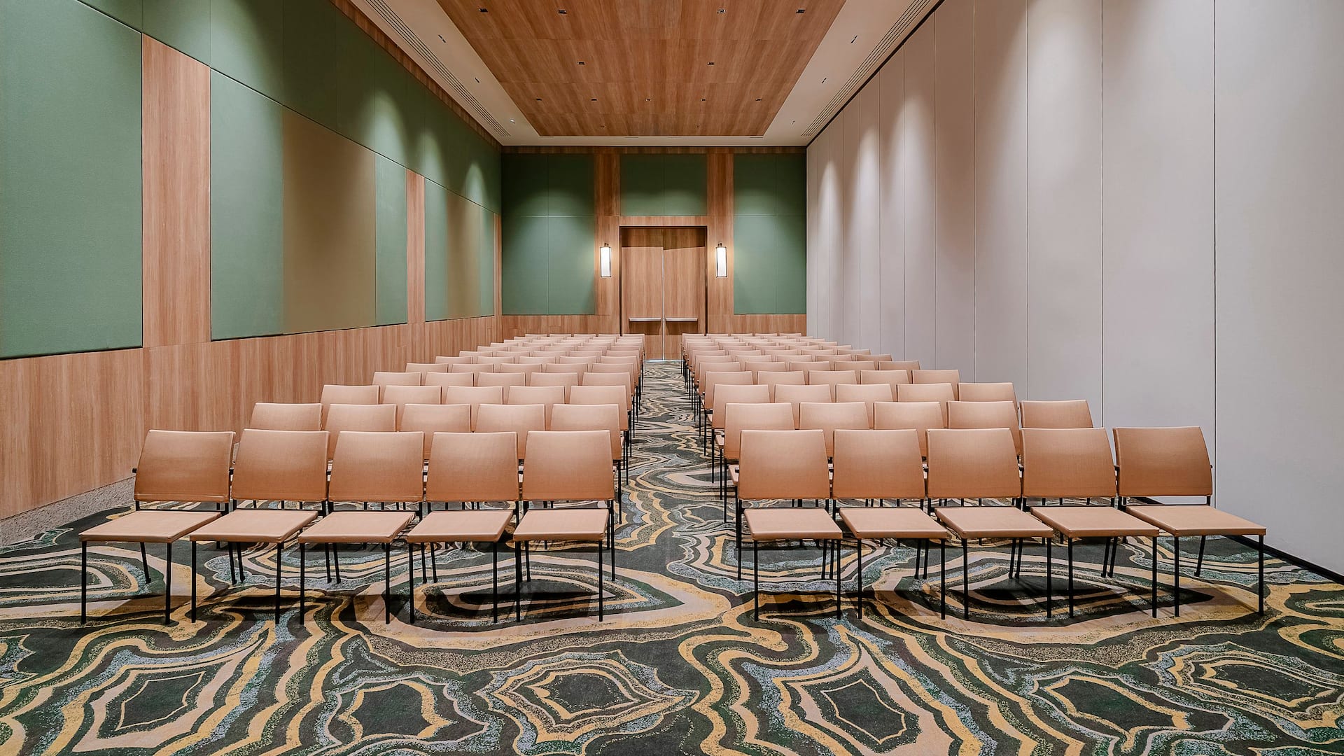 8 of 8 Grand Hyatt São Paulo Vanguard Three Classroom