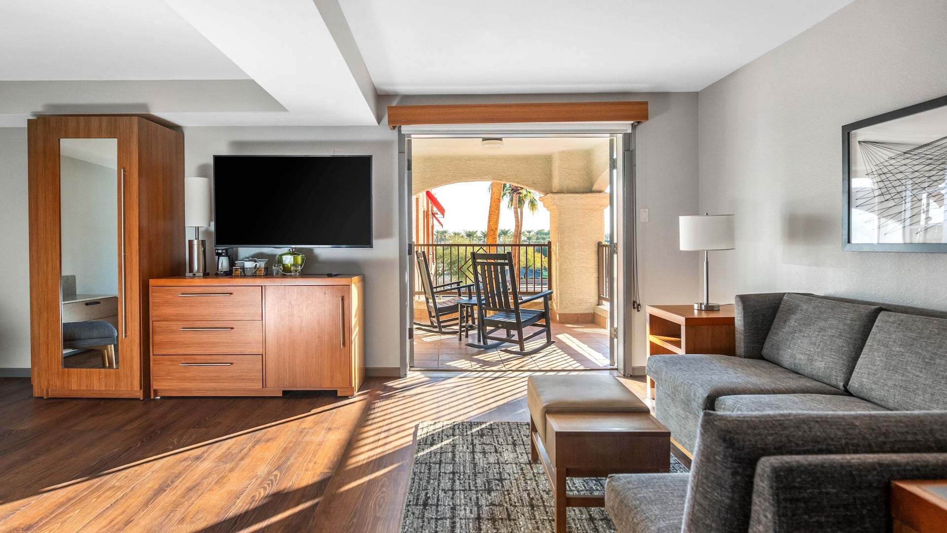 Hyatt Place Phoenix/Chandler-Fashion Center Balcony Suite Living Area Into Balcony