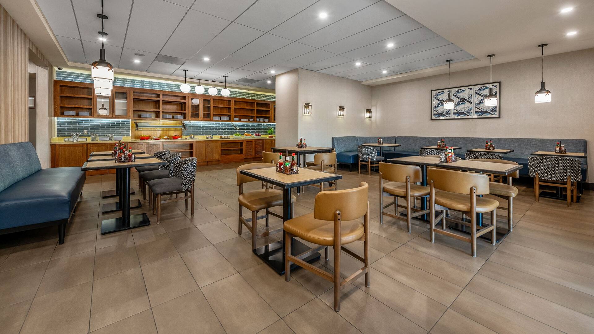 Hyatt Place Phoenix/Chandler-Fashion Center Breakfast Buffet Dining Area