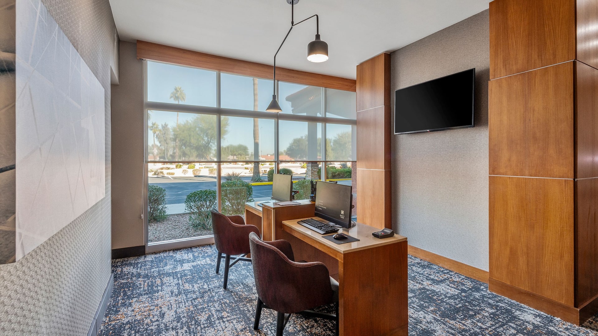 Hyatt Place Phoenix/Chandler-Fashion Center Business Center Computers