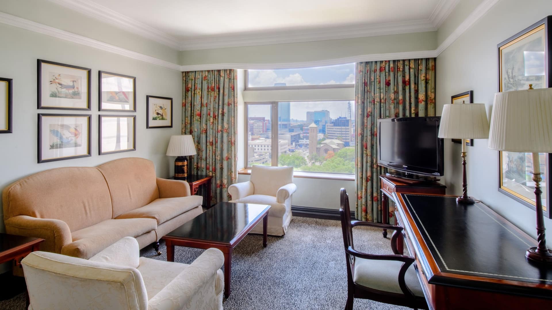 Meikles Hotel Meikles Regency Suite Honeymoon
