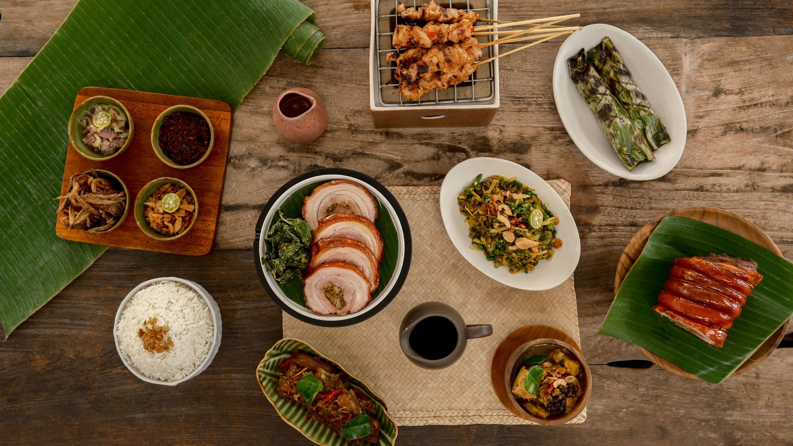 Alila Villas Uluwatu The Warung Menu Samsam Guling Paneling View