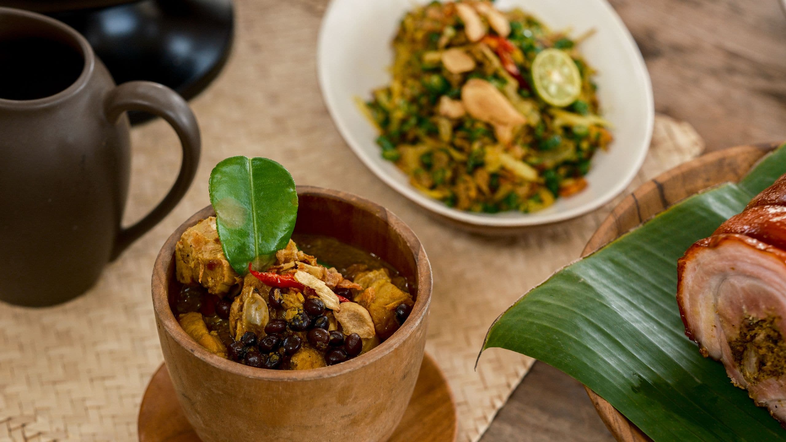 Alila Villas Uluwatu The Warung Menu Samsam Guling Paneling Jukutundis