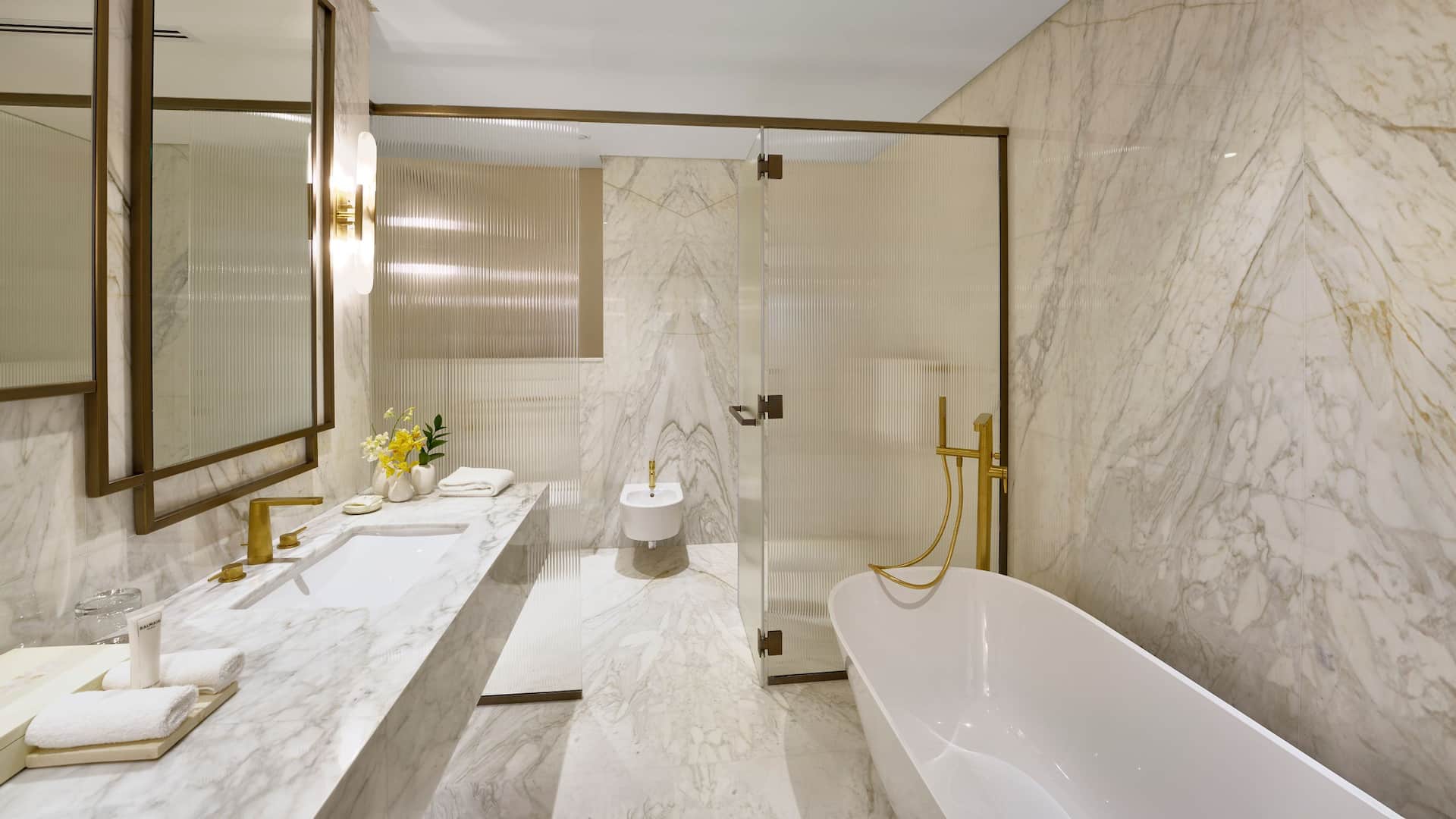 Grand Hyatt Dubai Royal Suite Bathroom Layout