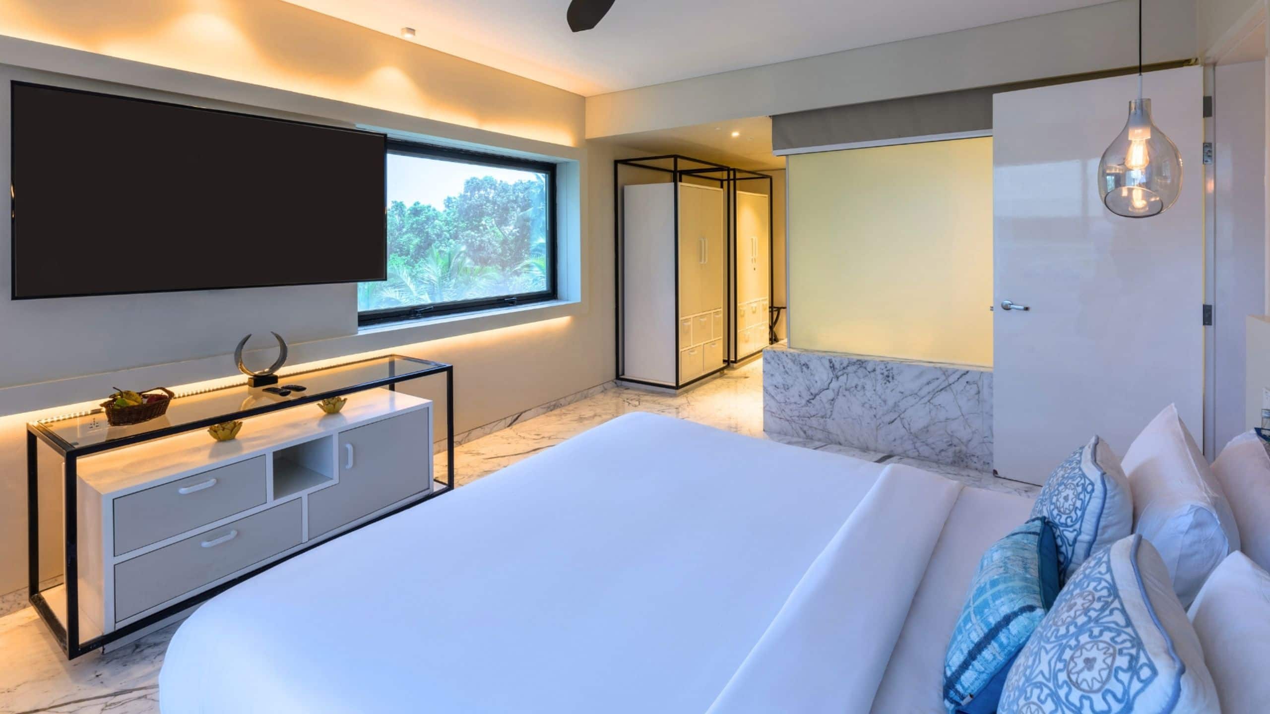 Hyatt Centric Candolim Goa Deluxe Suite Bedroom