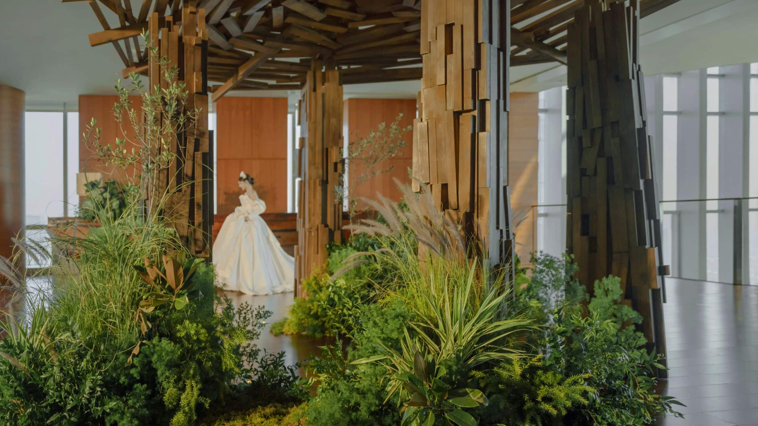 Park Hyatt Guangzhou Wedding Ceremony Bride