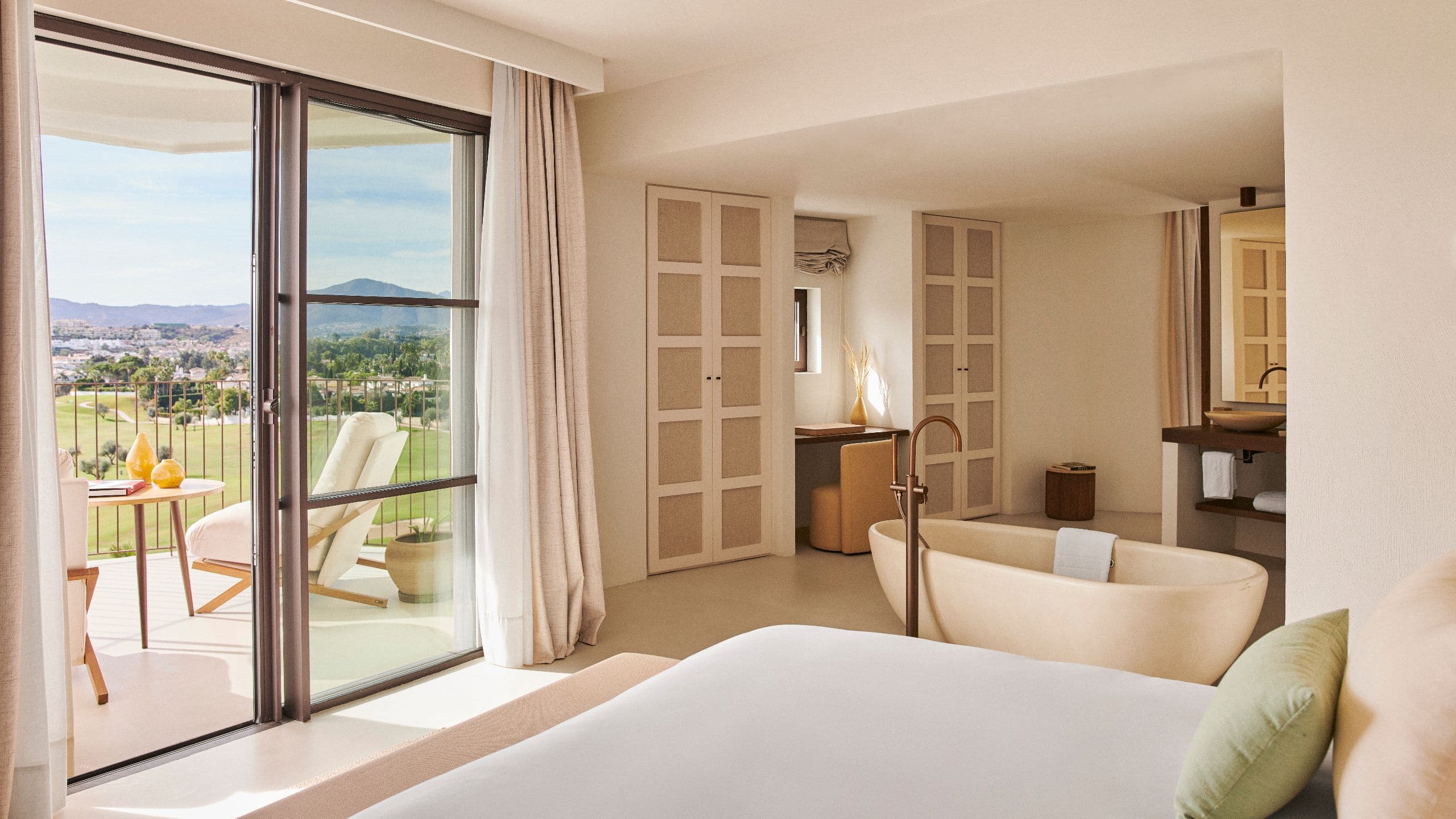 La Zambra Resort Signature Suite