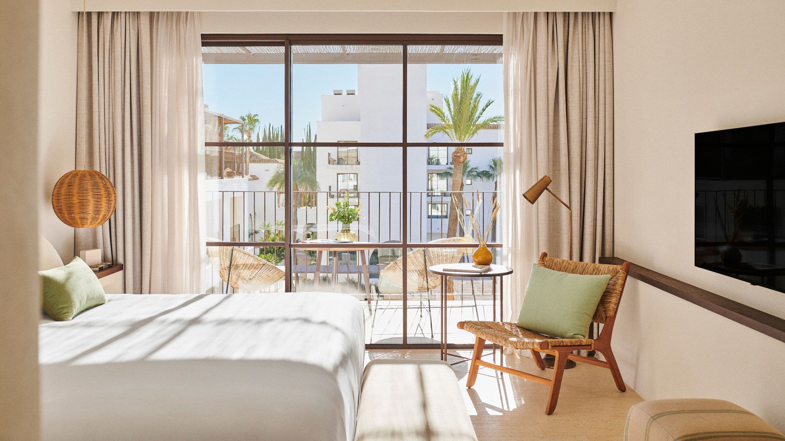 第 4，共 5 La Zambra Resort King Bed Deluxe Room Layout