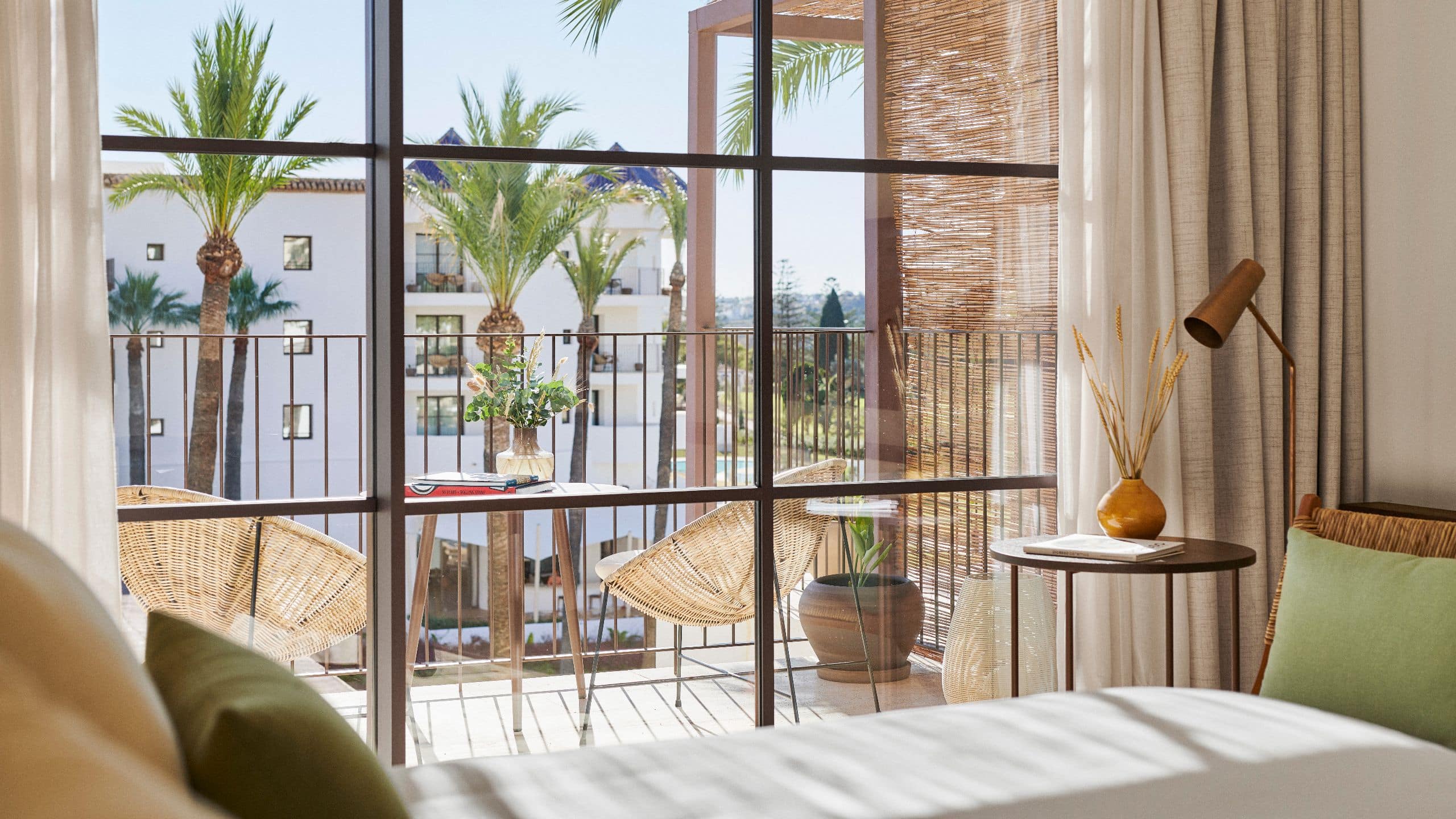 第 3，共 5 La Zambra Resort King Bed Deluxe Room