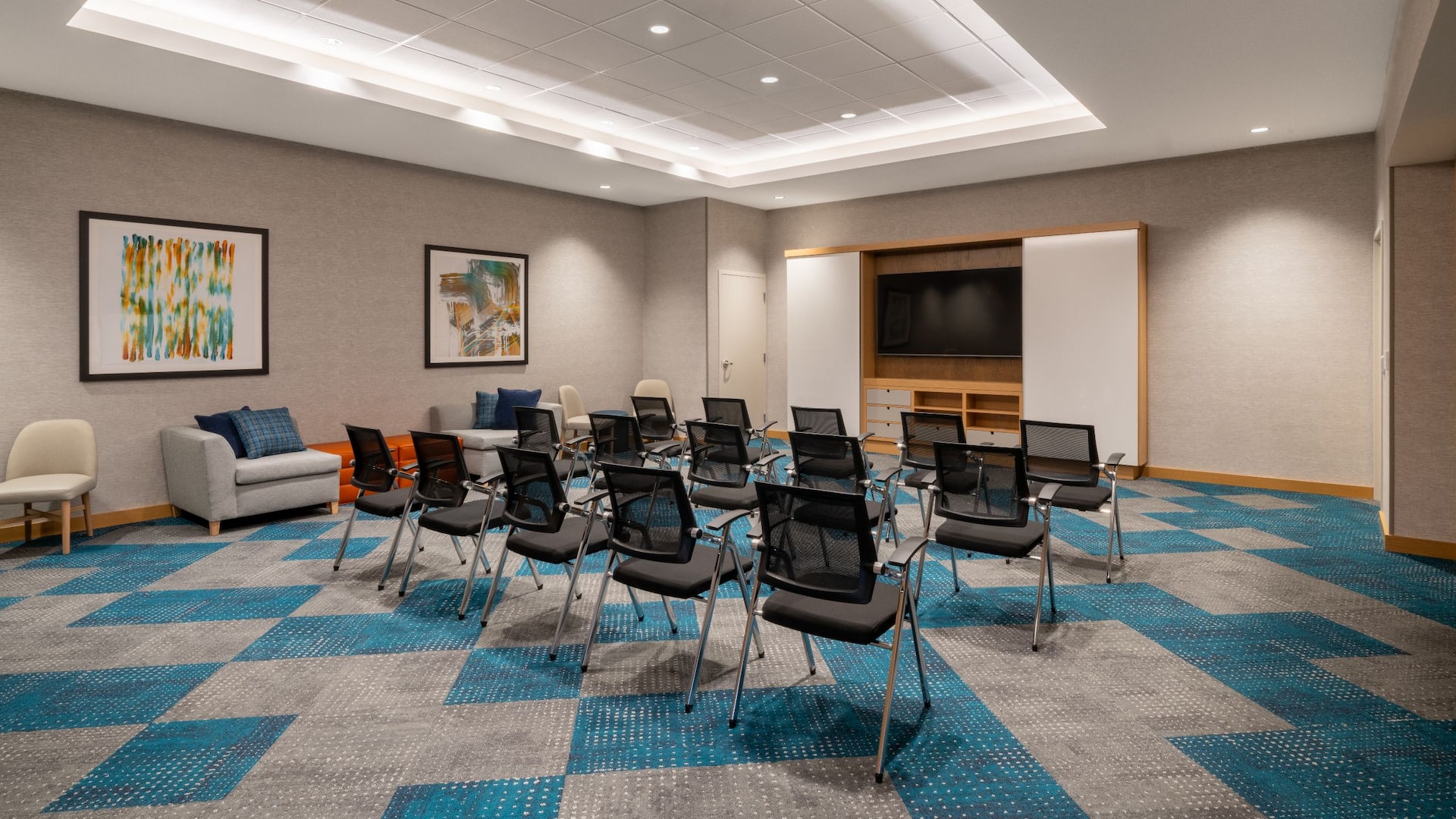 1 of 1 Hyatt House Sacramento Airport / Natomas Gathering Meeting Room