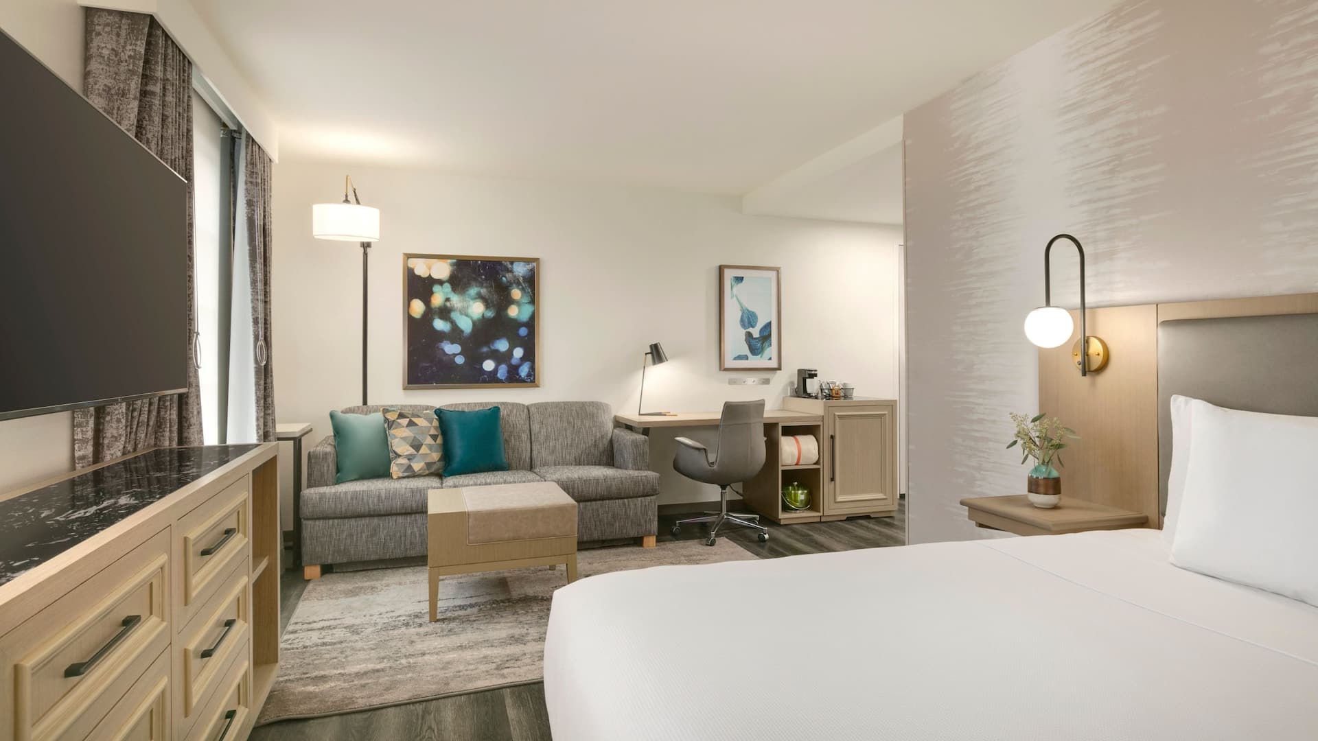 Hyatt Place Santa Barbara One Bed Accessible