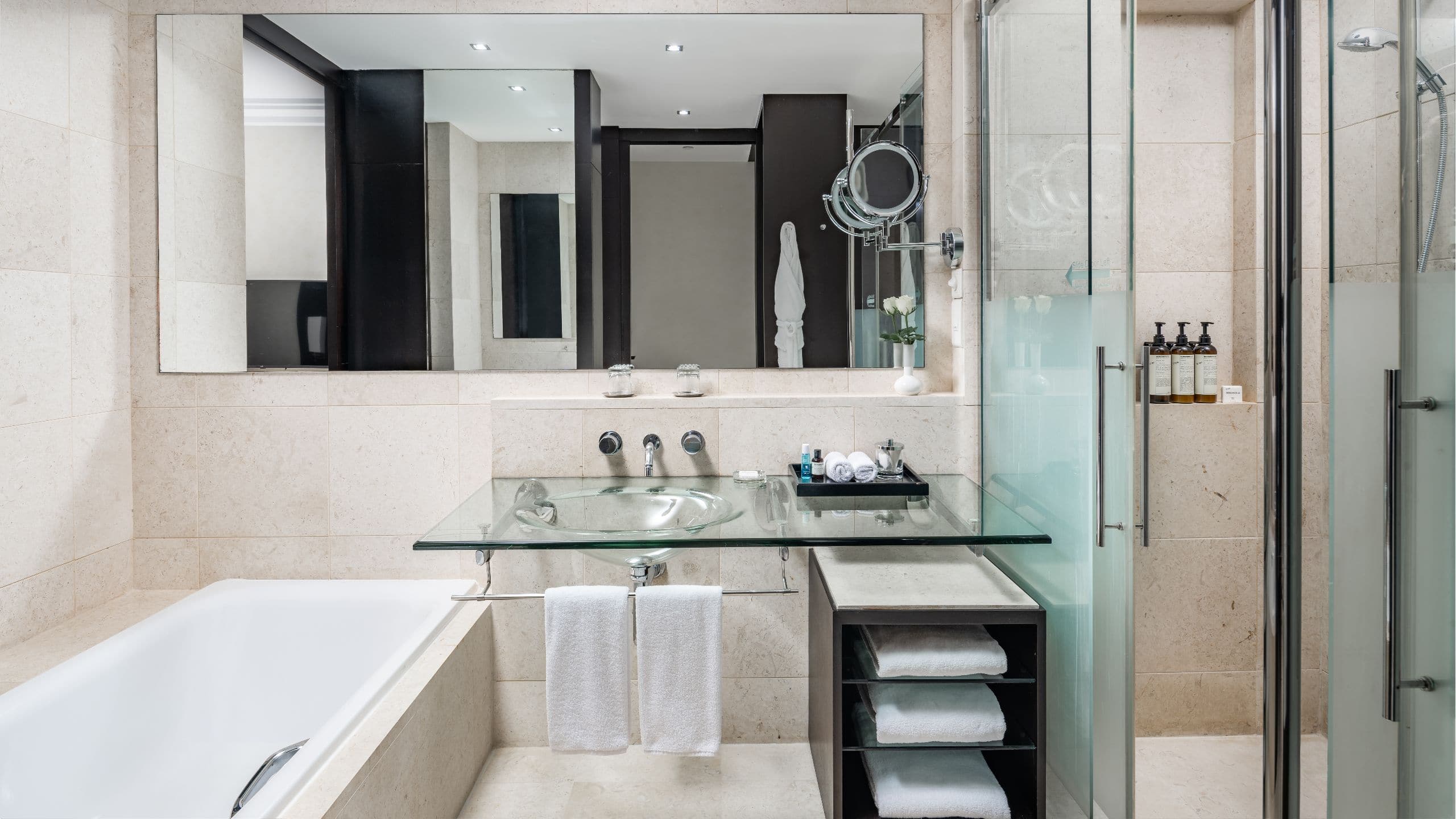 5 من 6 Park Hyatt Jeddah – Marina, Club and Spa Bathroom