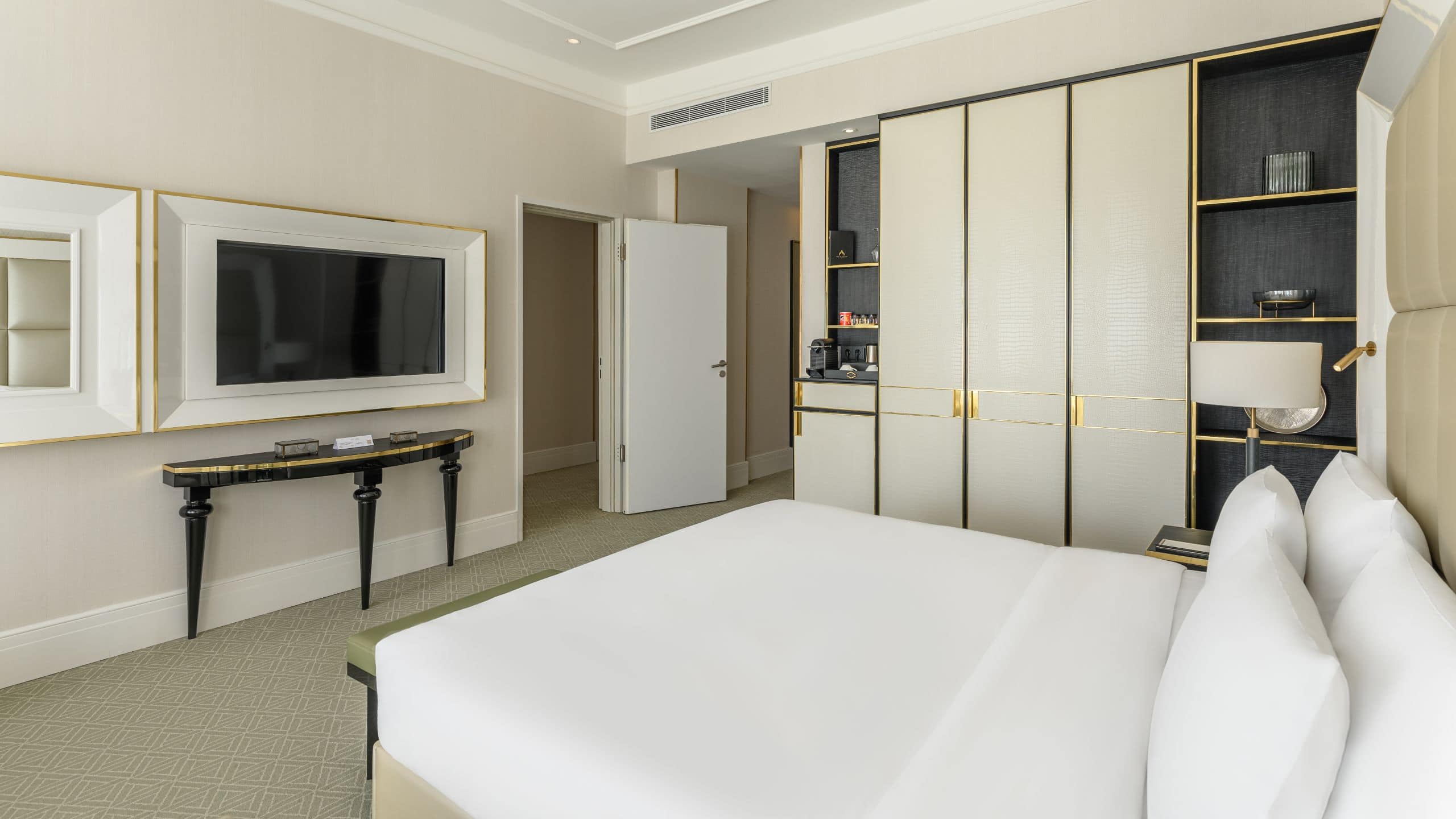 6/8 Párisi Udvar Hotel Budapest Premium King View