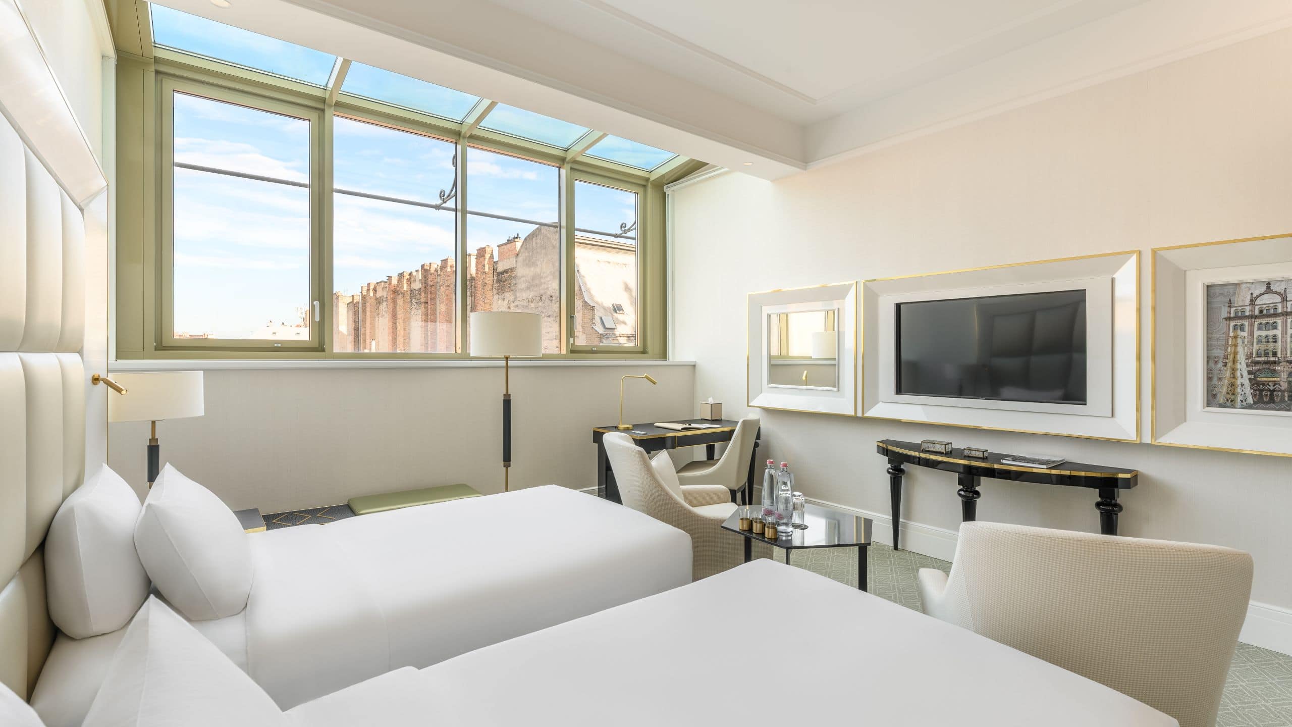 7/8 Párisi Udvar Hotel Budapest Premium Twin Guestroom