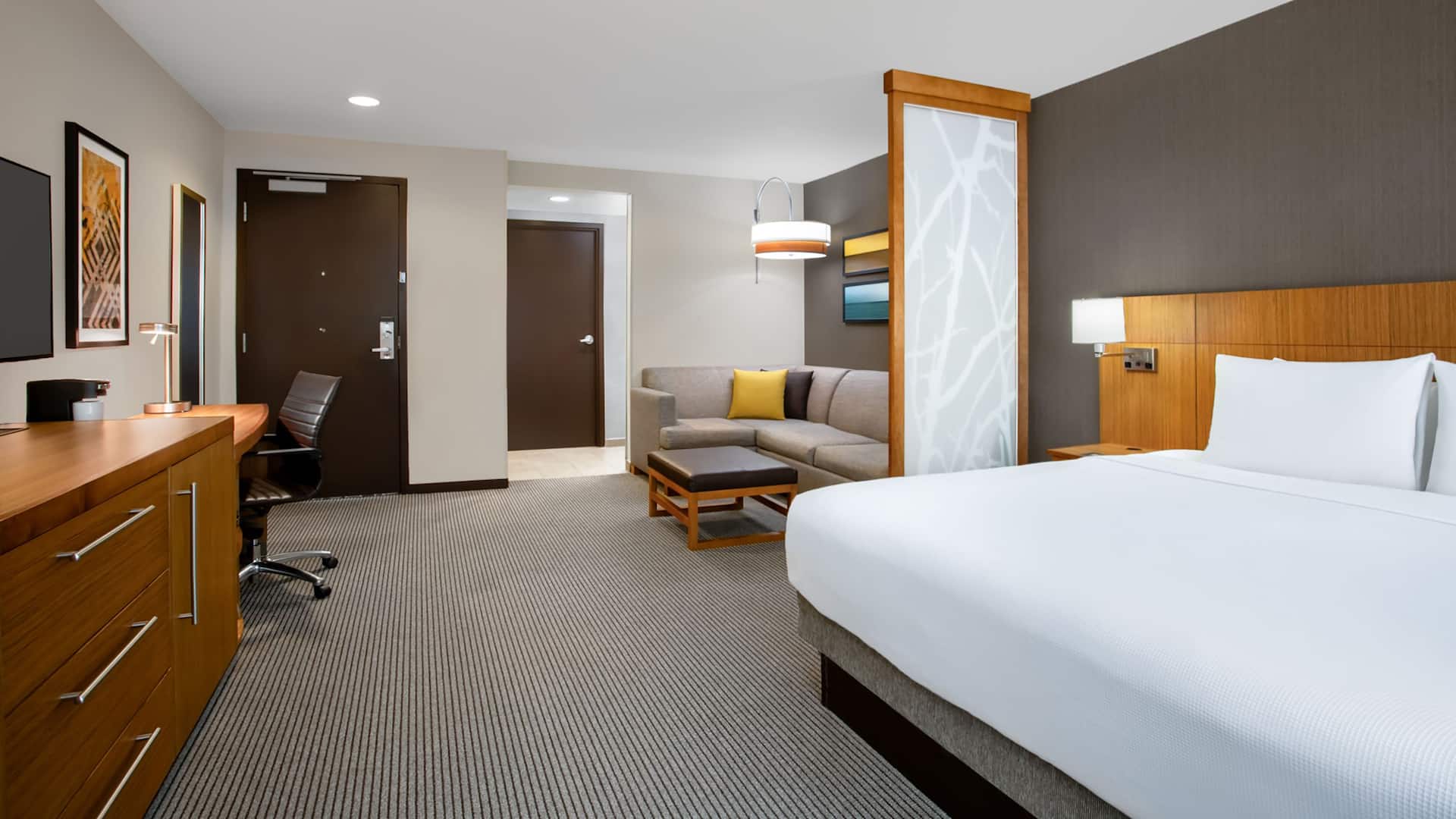 Hyatt Place Austin Airport Ada King With Bathtub Room View