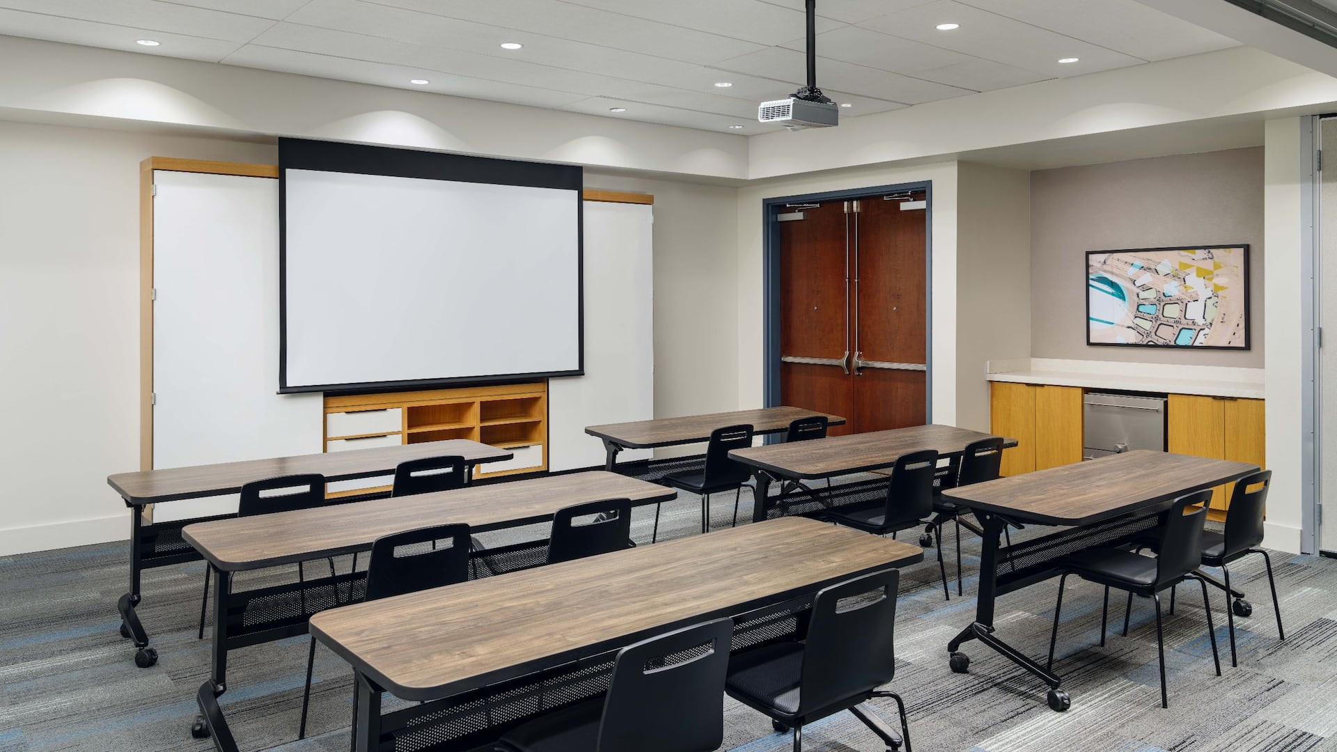 Hyatt House Austin/Downtown Meeting Space Classroom Setup