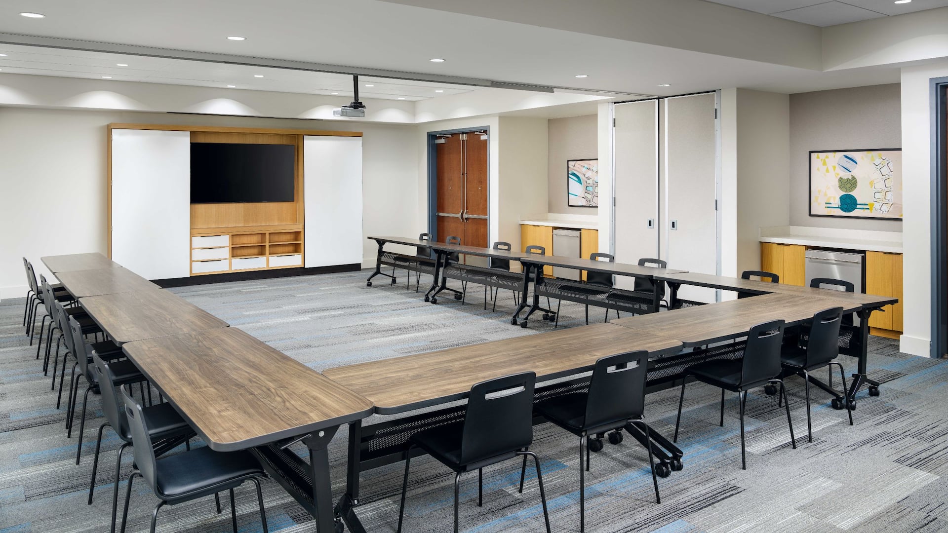 Hyatt House Austin/Downtown Meeting Space U Shape Setup