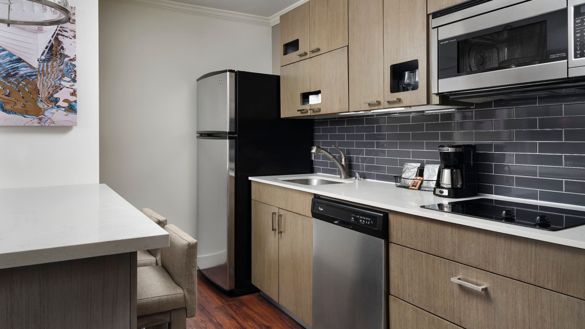 Hyatt House San Diego/Sorrento Mesa One Bedroom King Kitchen