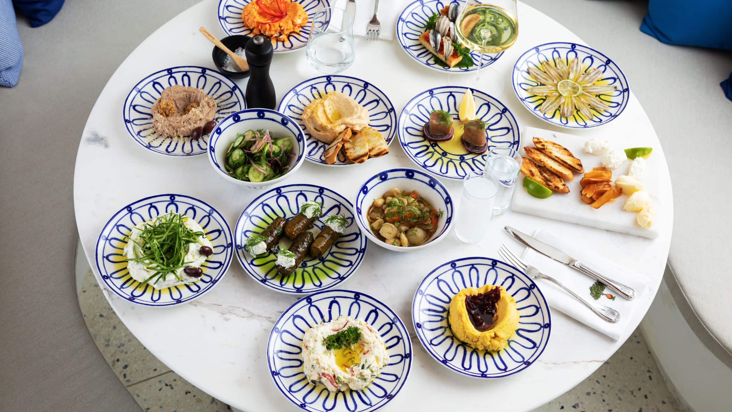 Park Hyatt Istanbul - Macka Palas Kalimera Istanbul Restaurant Outlet Dining Table
