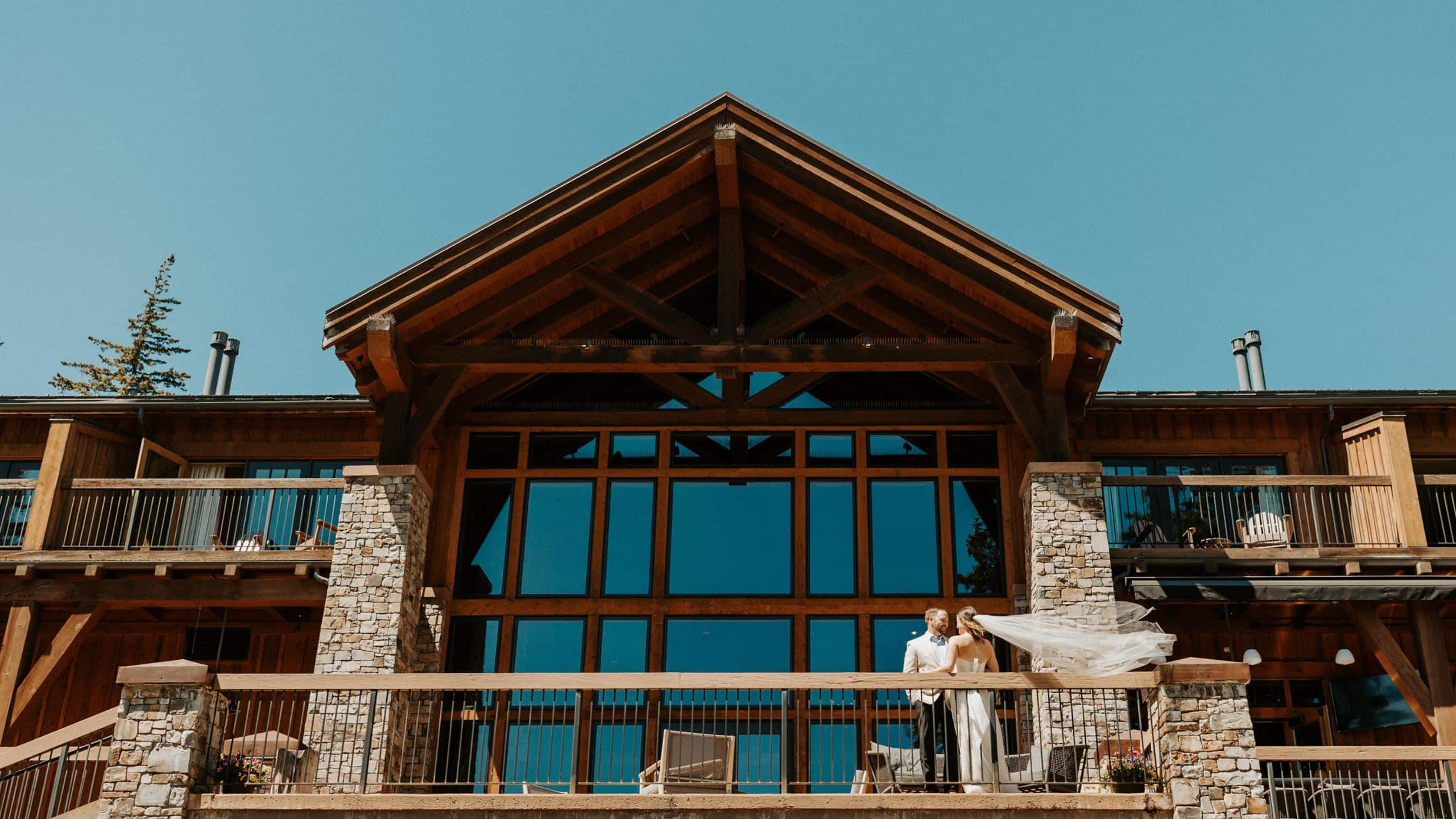 Suncadia Resort Weddings Shoot Summer Facade
