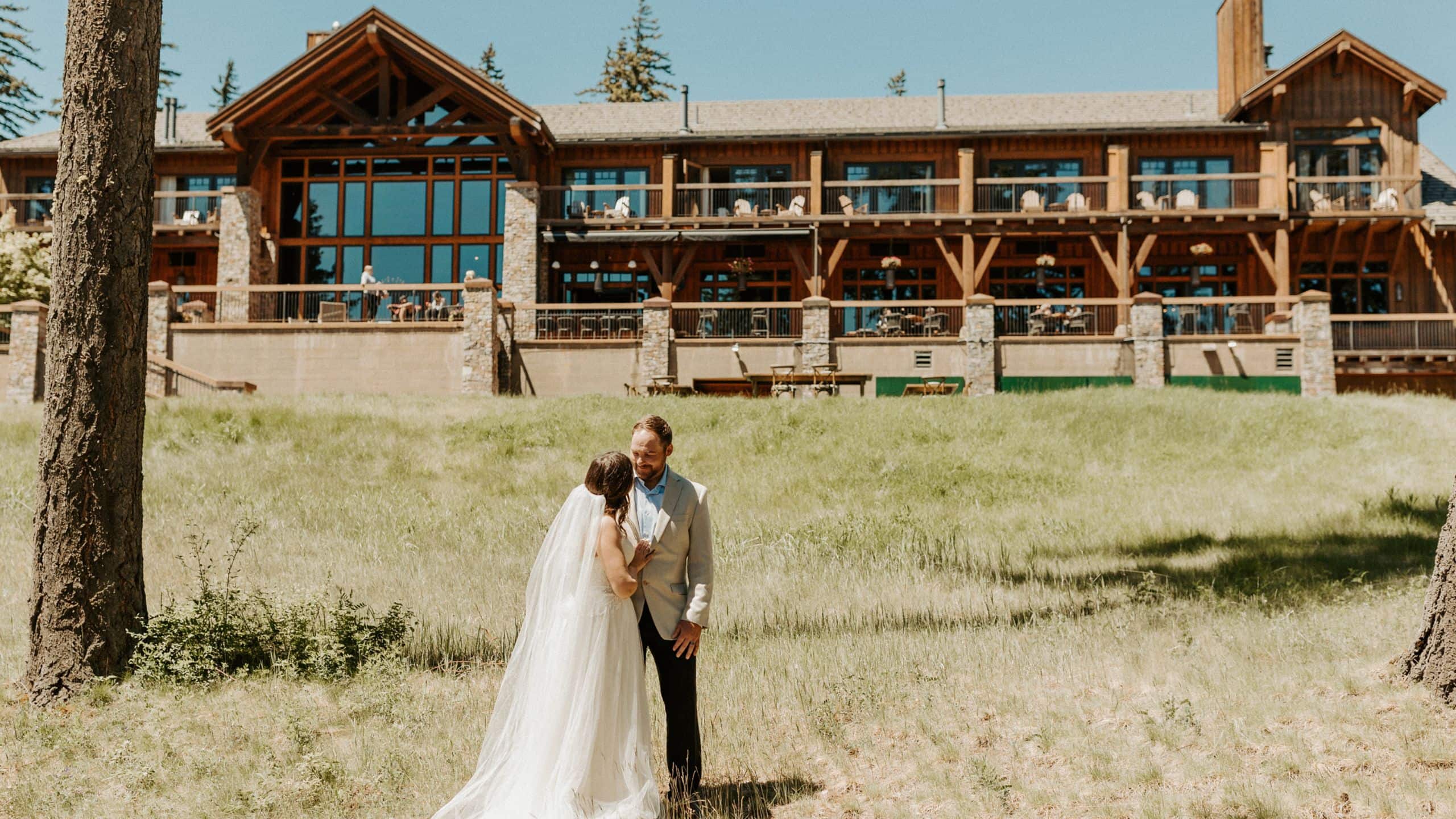 Suncadia Resort Weddings Shoot Summer Yard