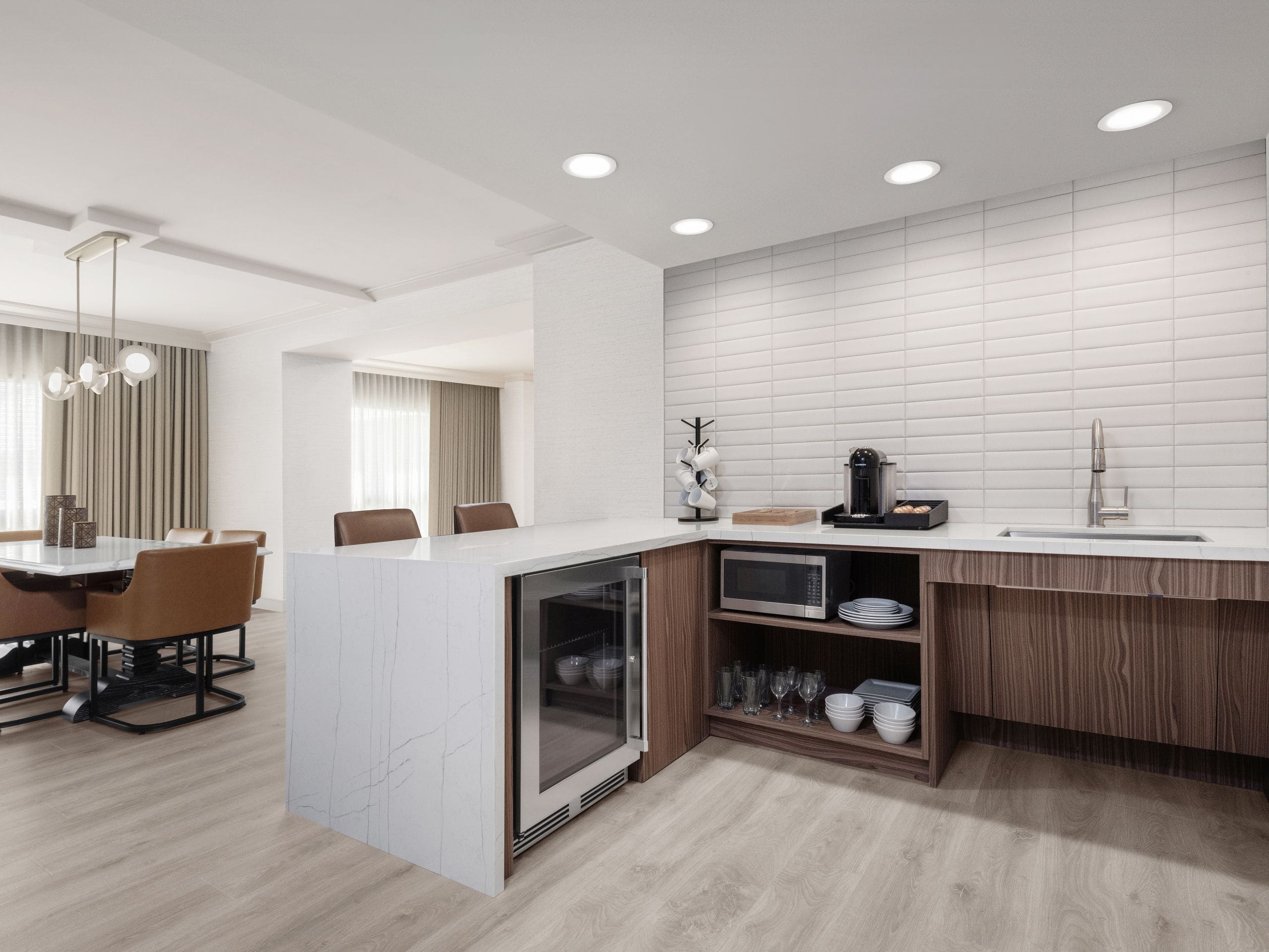 Hyatt Regency Irvine Accessibel Hospatality Suite Kitchen