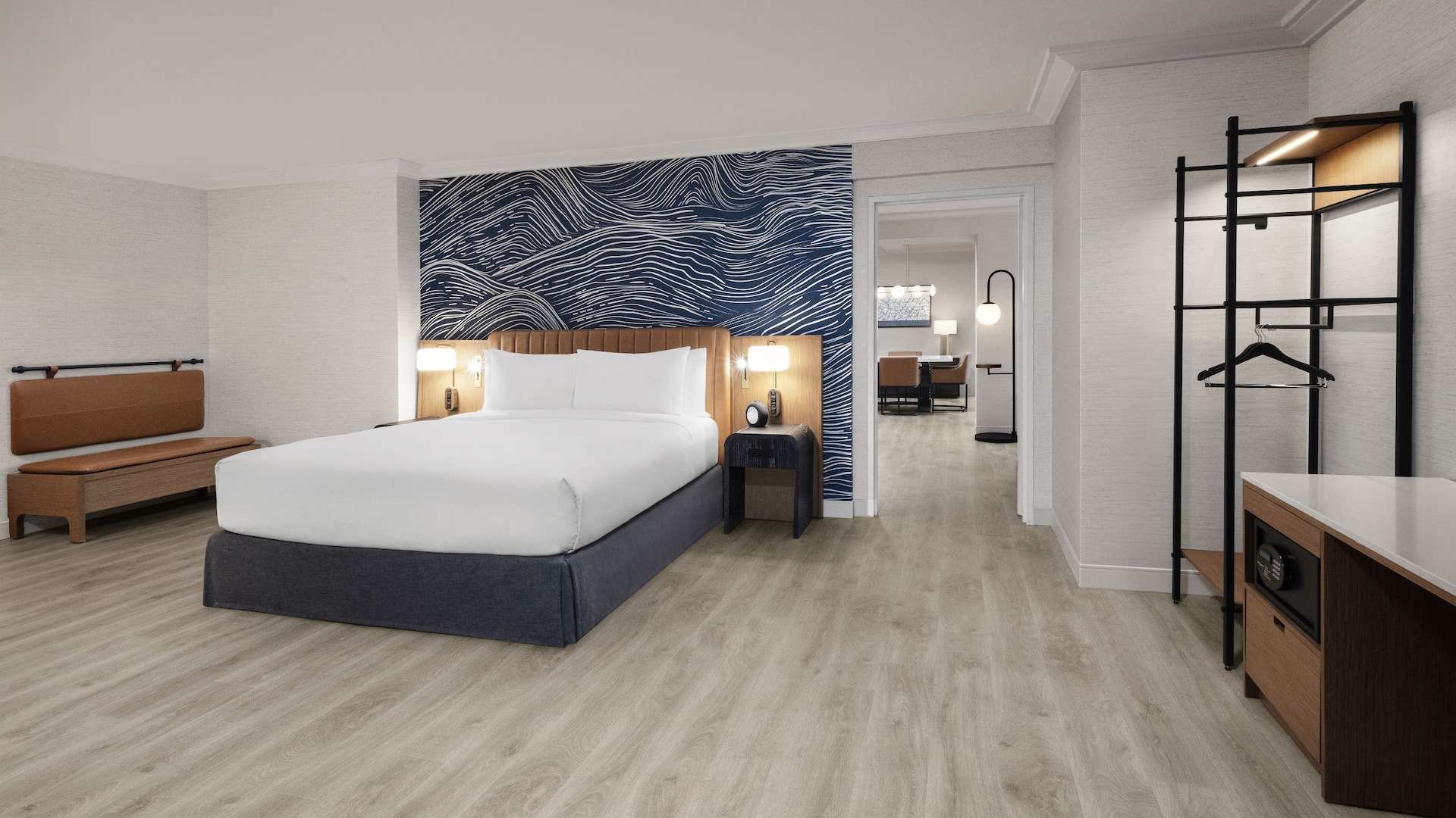 2 из 6 Hyatt Regency Irvine Accessible Hospitality Suite Bedroom