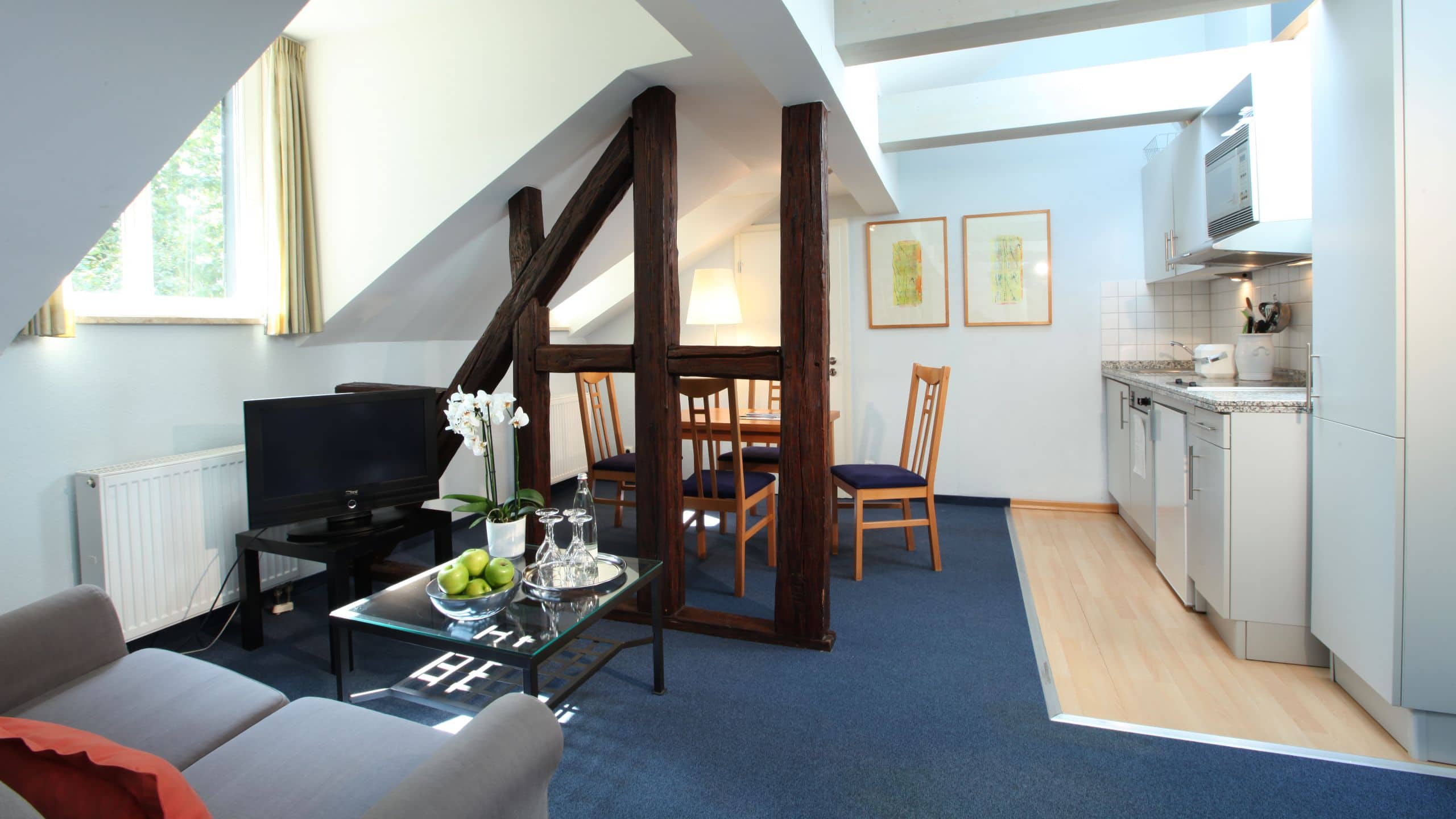 4 de 6 Lindner Hotel Frankfurt Hochst One Queen Bed Studio Kitchenette