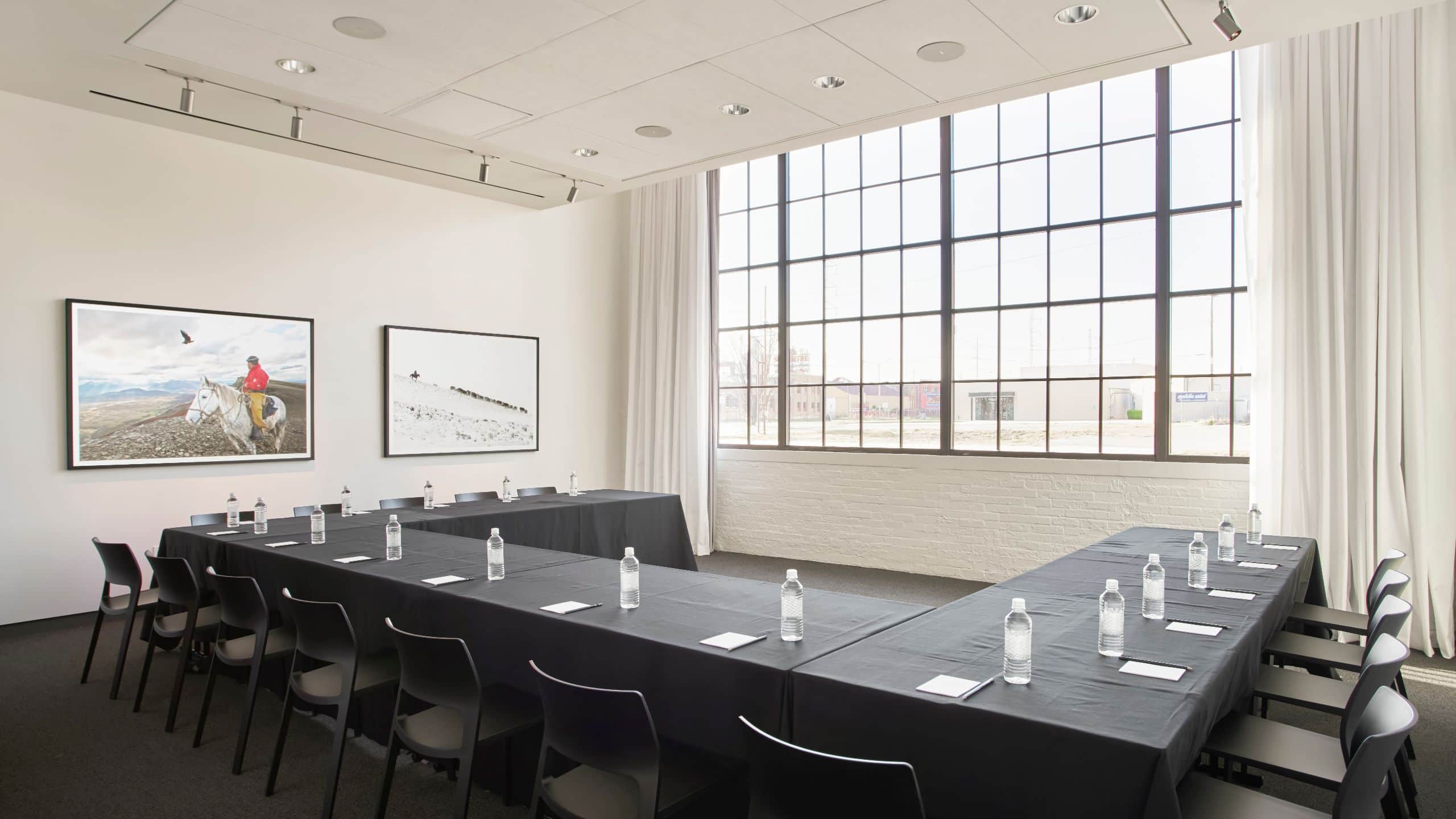 Fordson Hotel Gallery Meeting