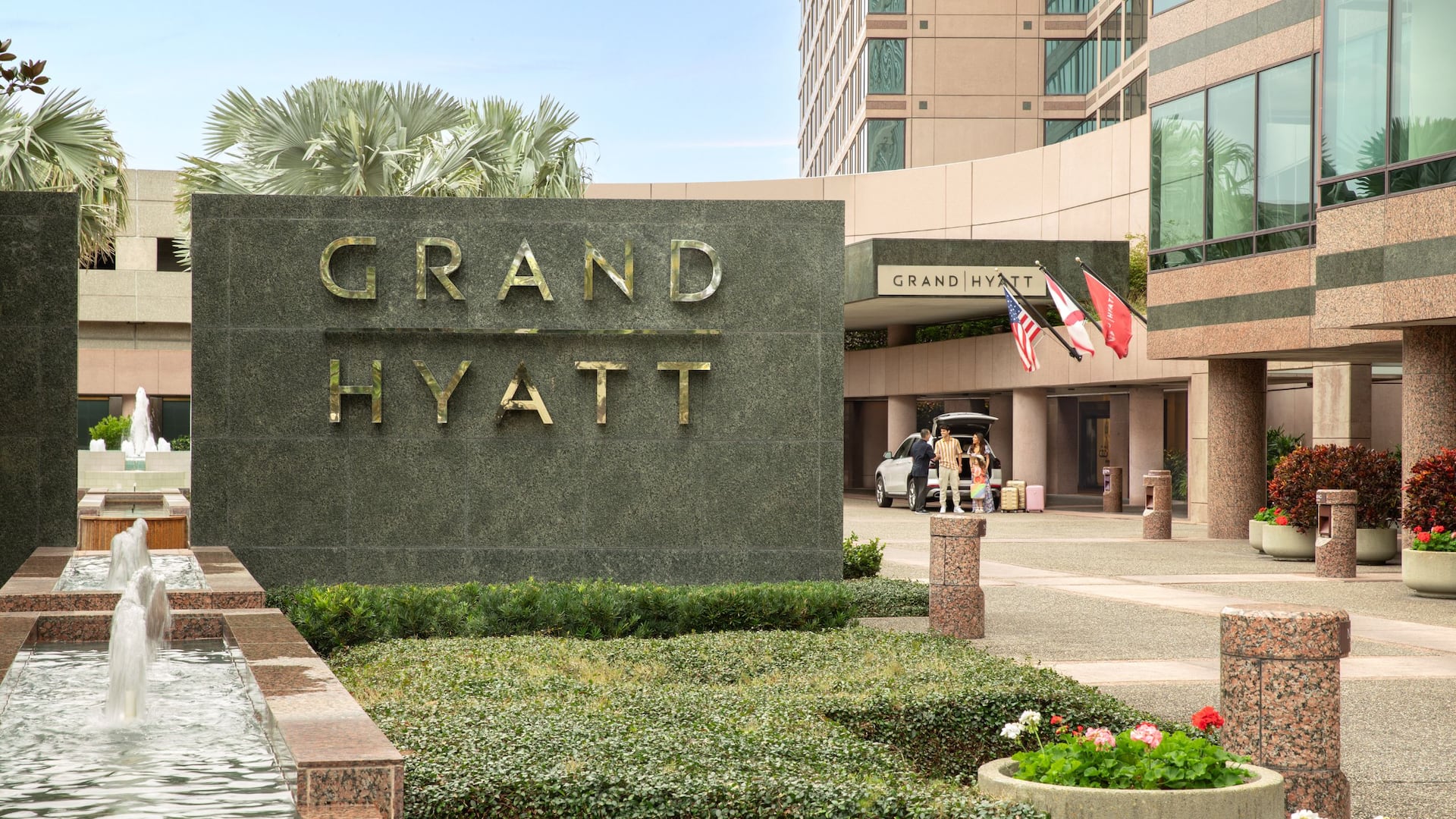 Grand Hyatt Tampa Bay Arrival Front Drive