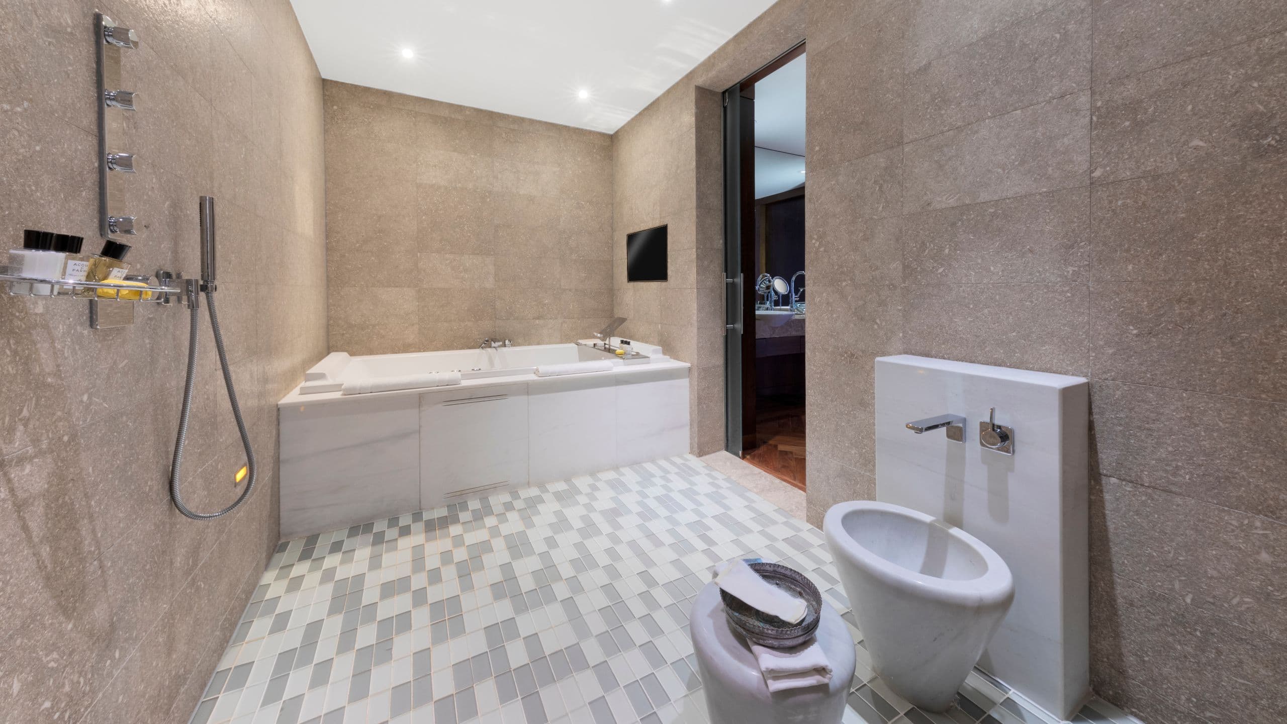4 de 6 Park Hyatt Istanbul - Macka Palas Executive Suite Turkish Hammam